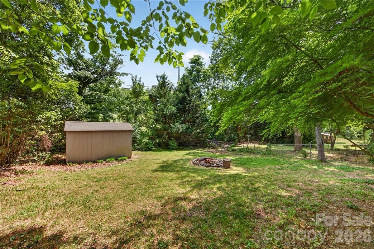 5413 Gwynne Avenue — Charlotte