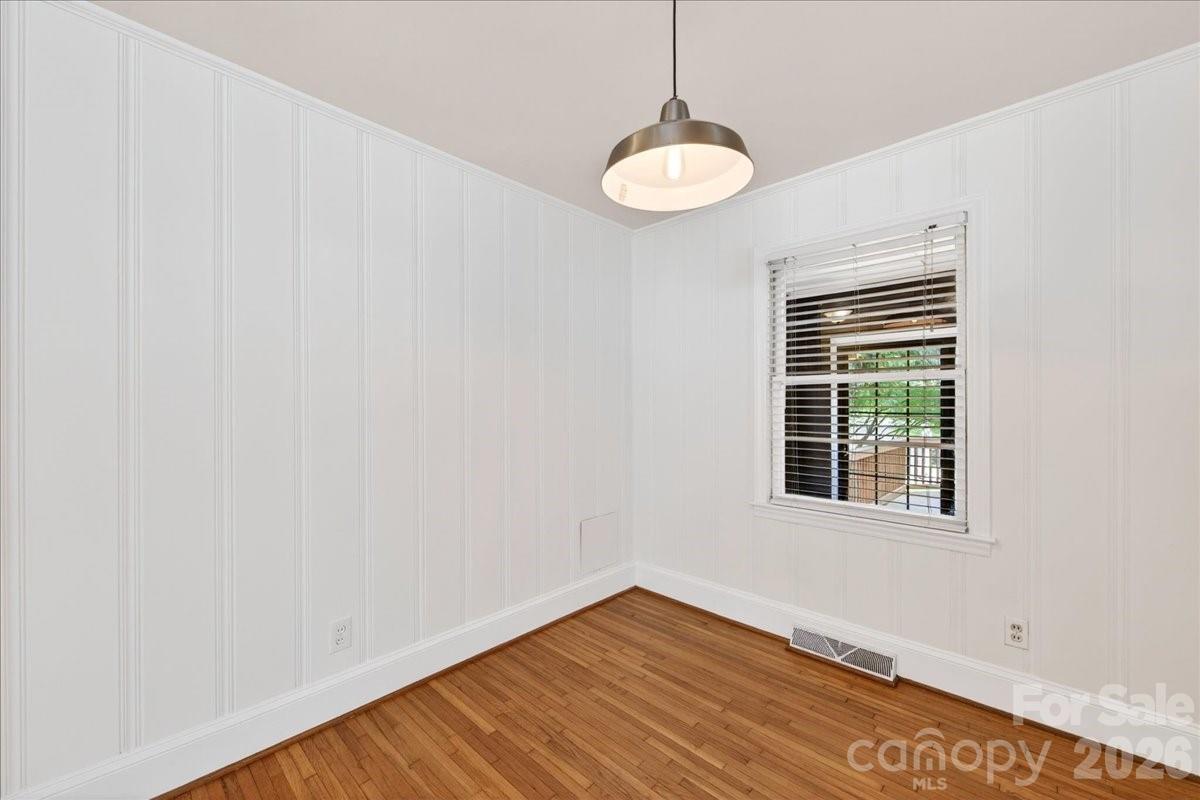 5413 Gwynne Avenue — Charlotte