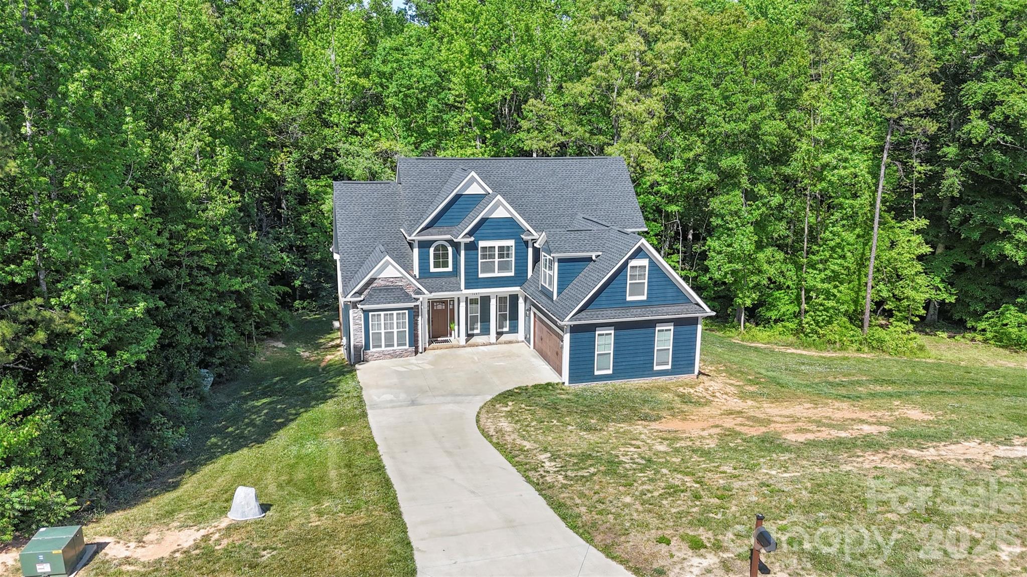 1607 Freemont Drive — Alexis