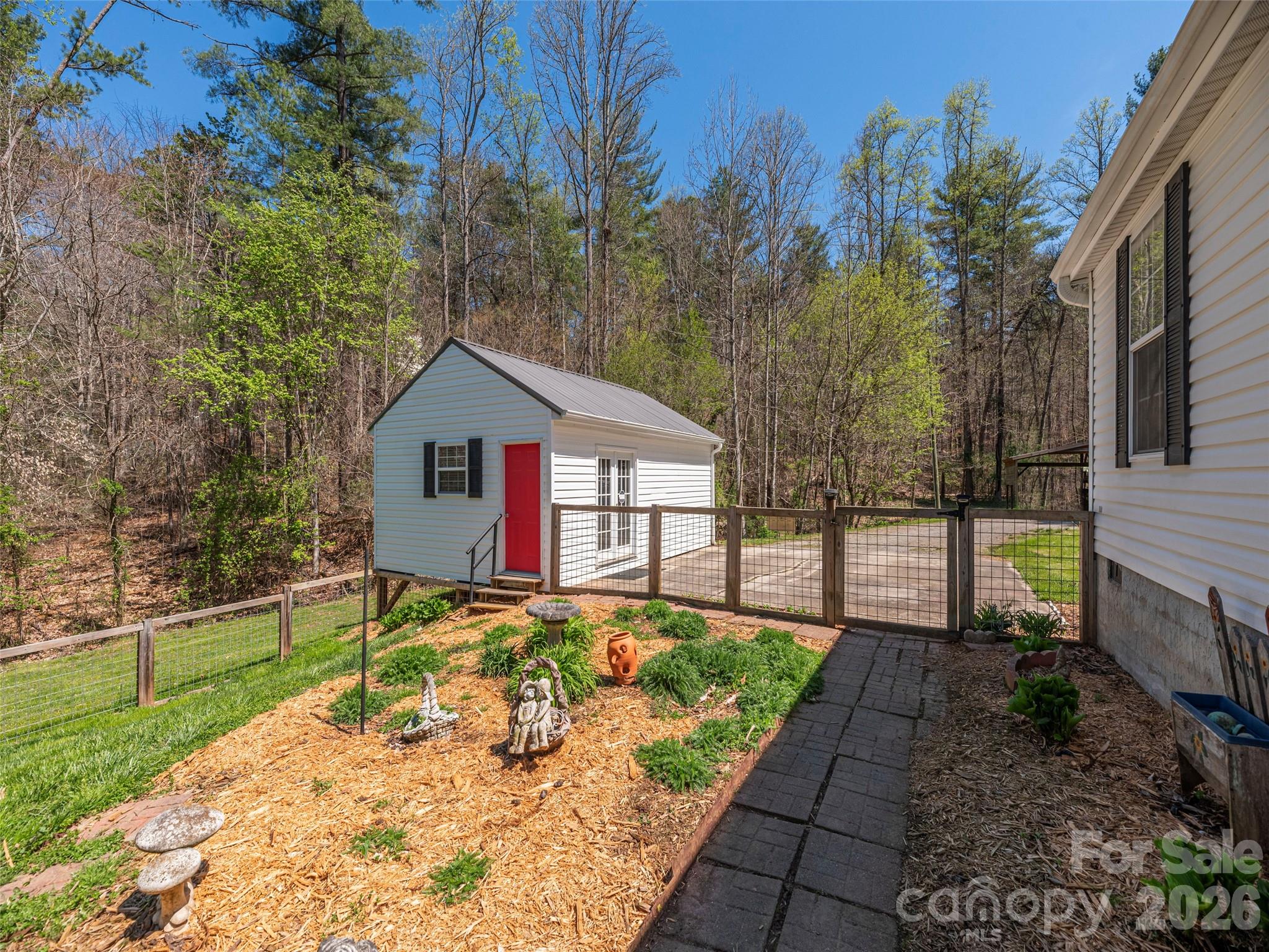 322 Stockton Branch Road — Weaverville
