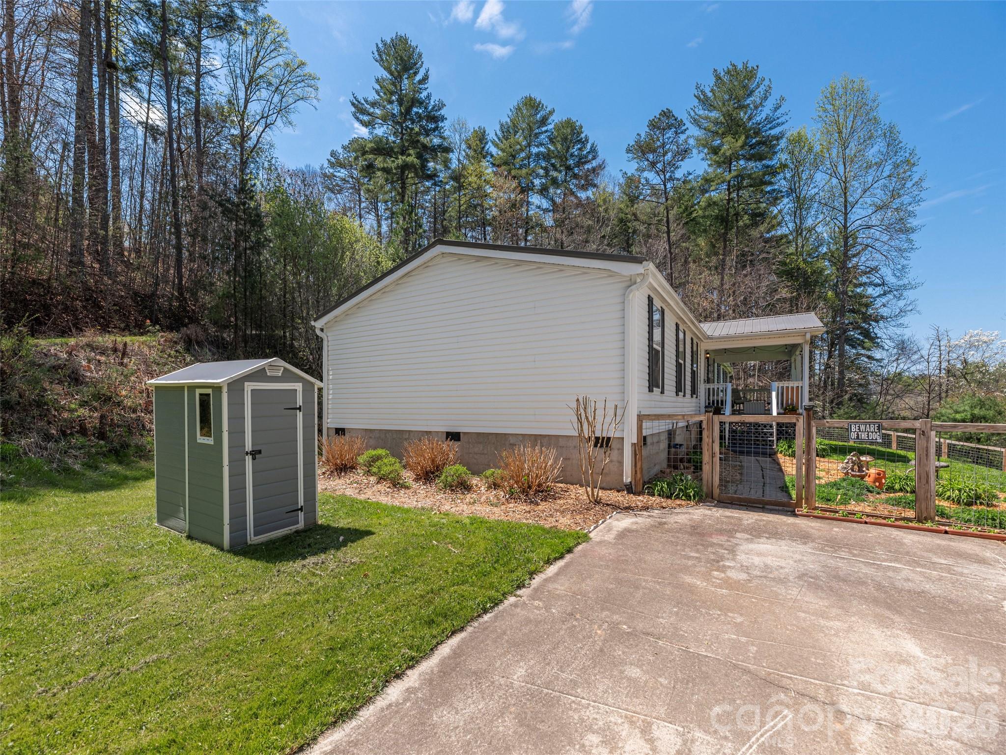 322 Stockton Branch Road — Weaverville