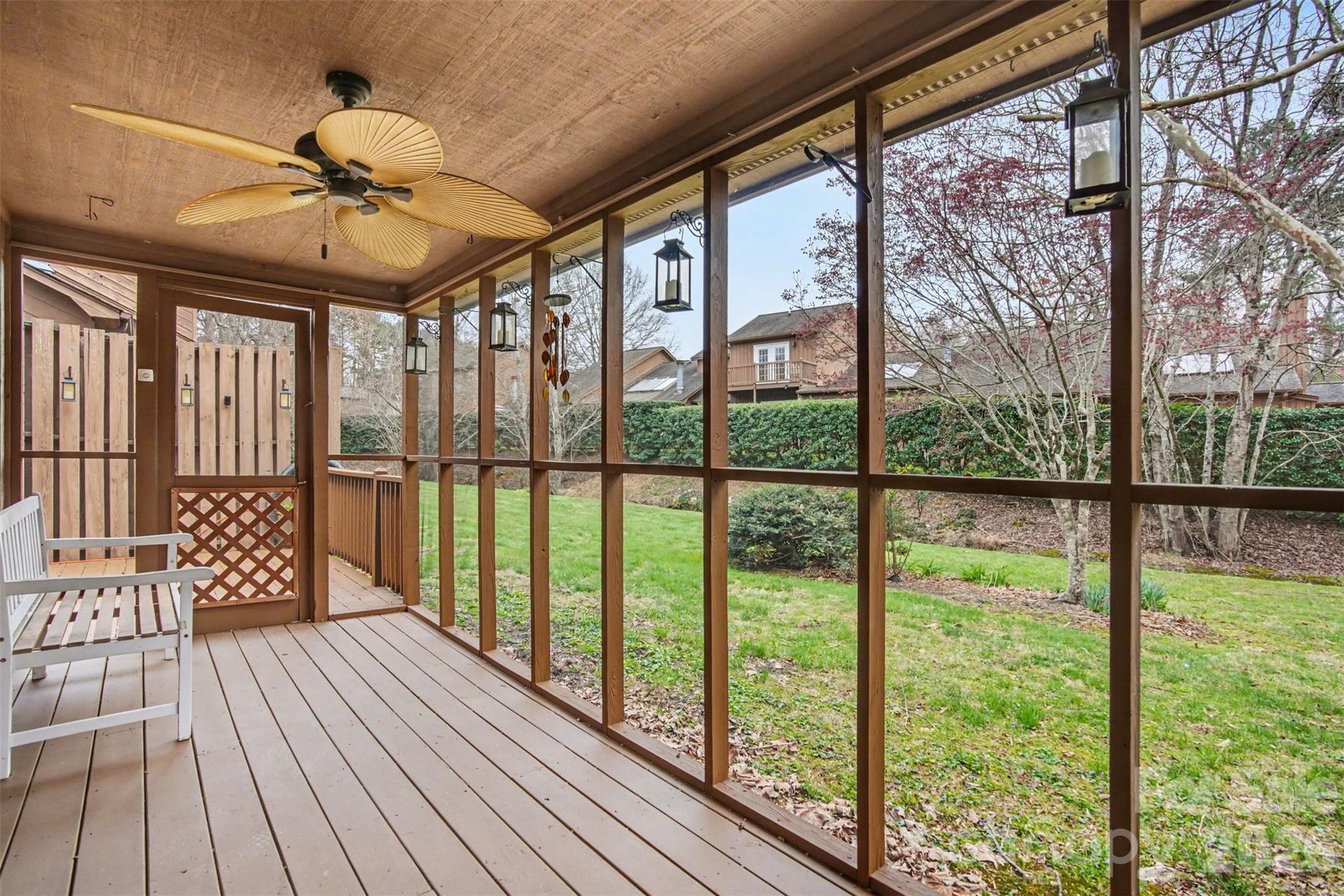 1742 NE 12th Street — Hickory