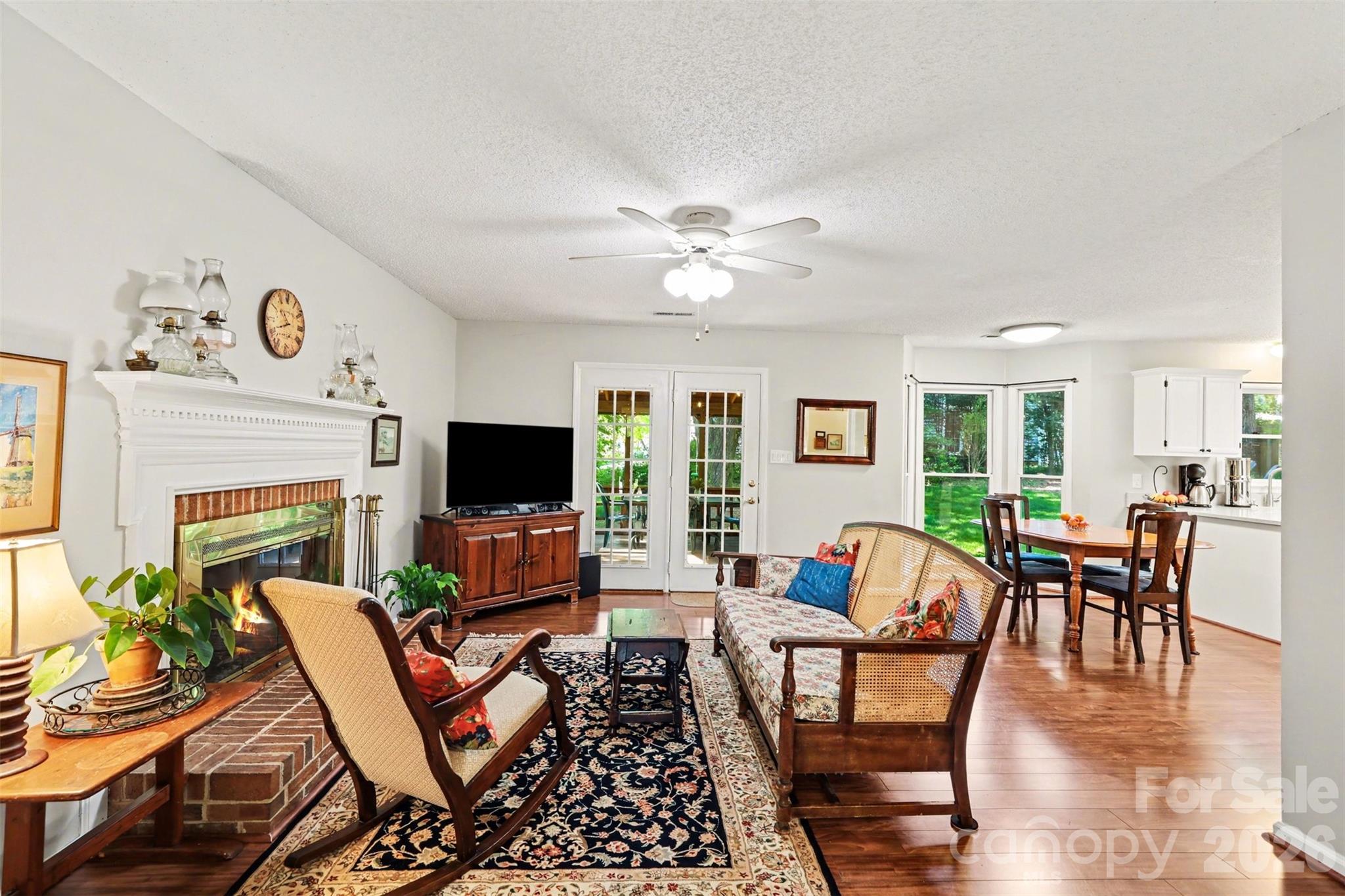 7218 Glen Brook Lane — Charlotte