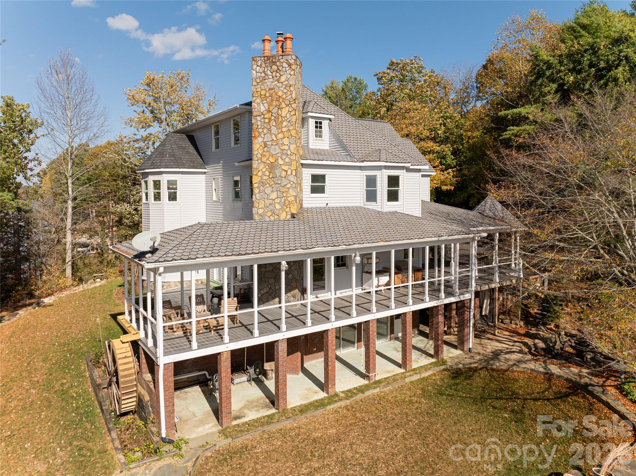 4950 Canterbury Place — Morganton
