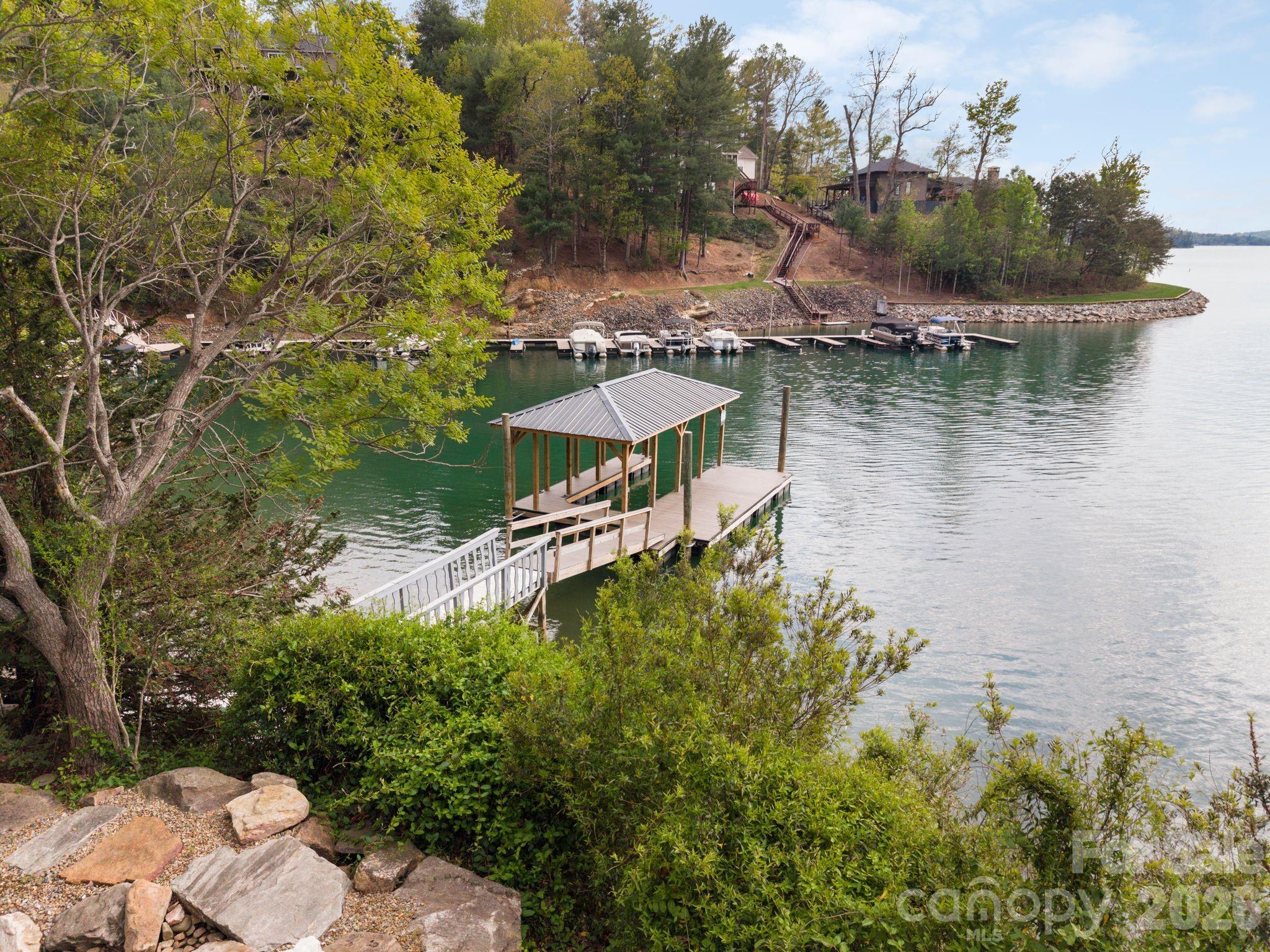 4950 Canterbury Place — Morganton