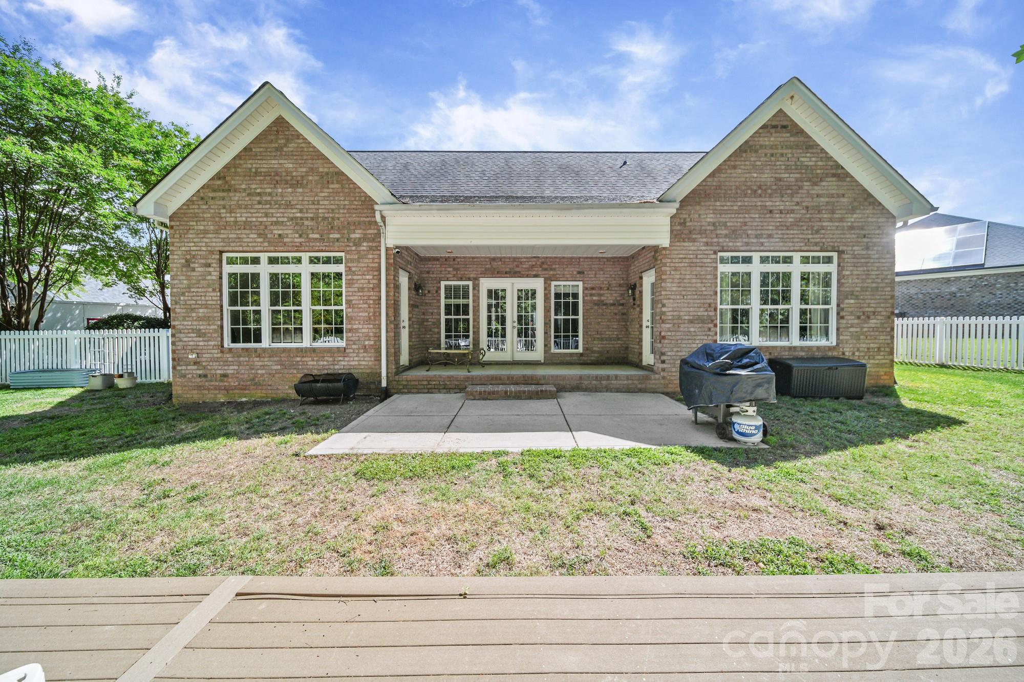 234 Lagoda Drive — Locust