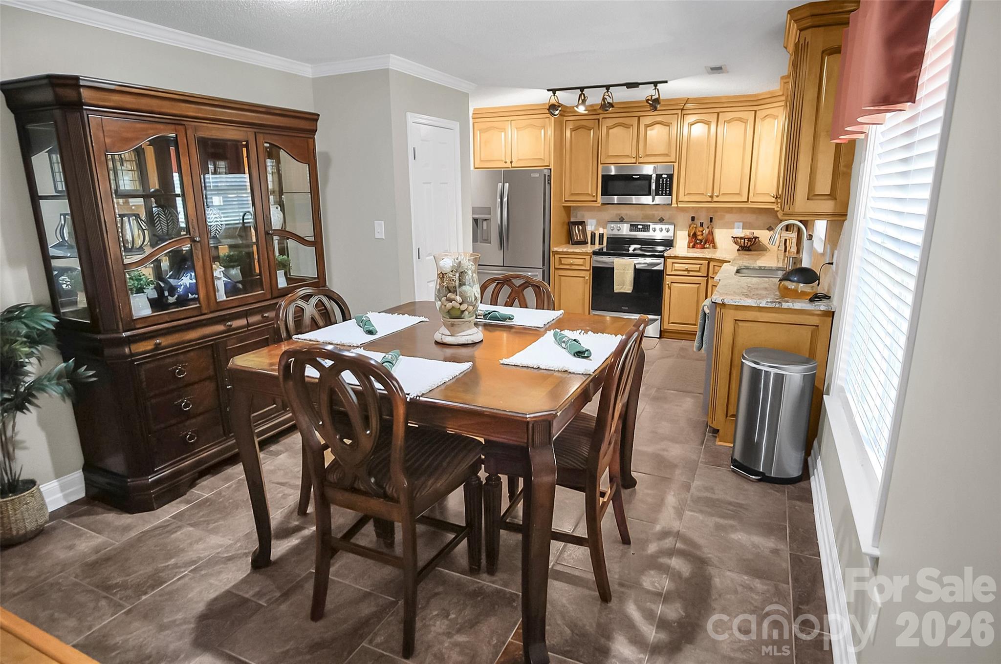 5020 Pintail Way — Gastonia