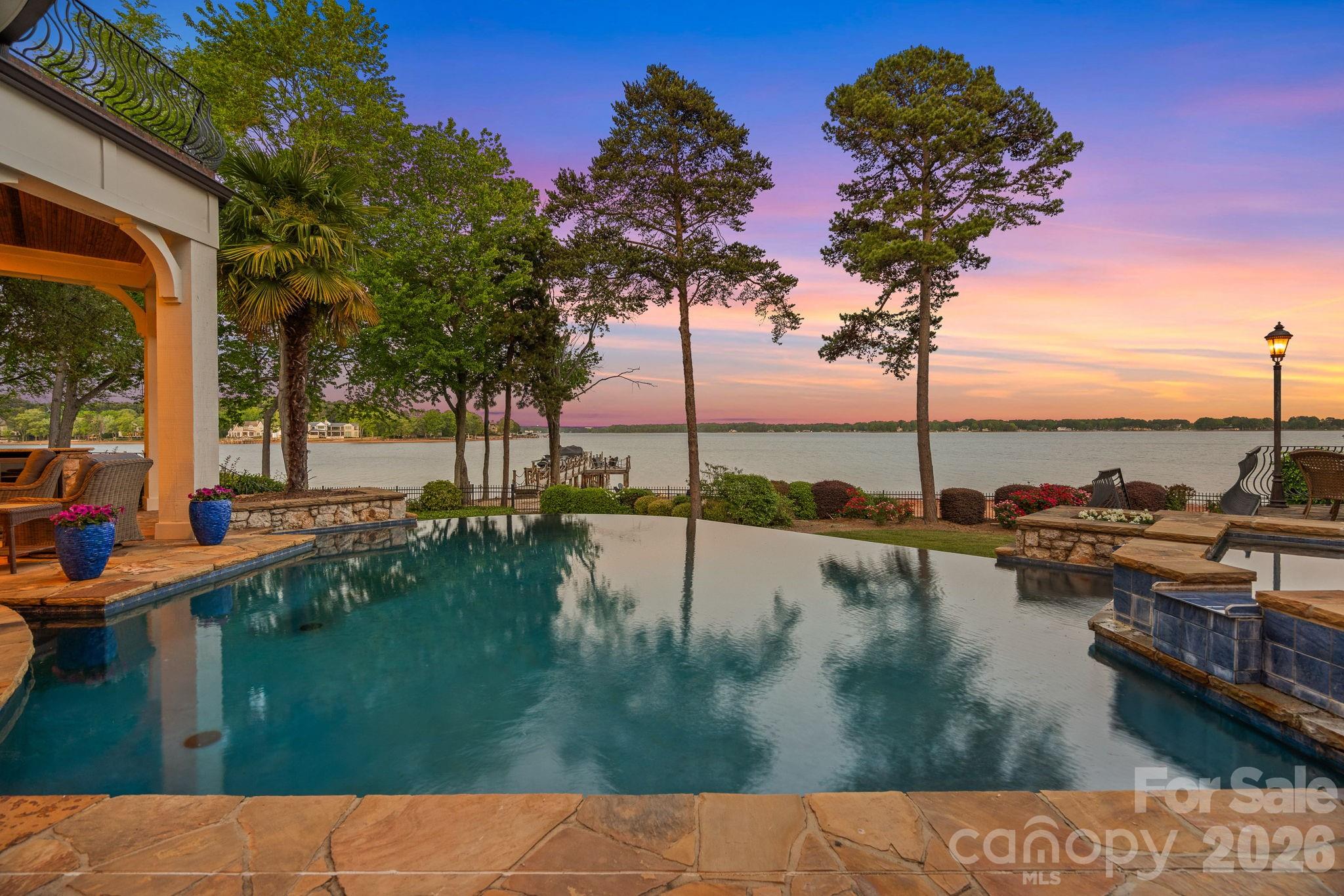 109 Conway Court — Mooresville