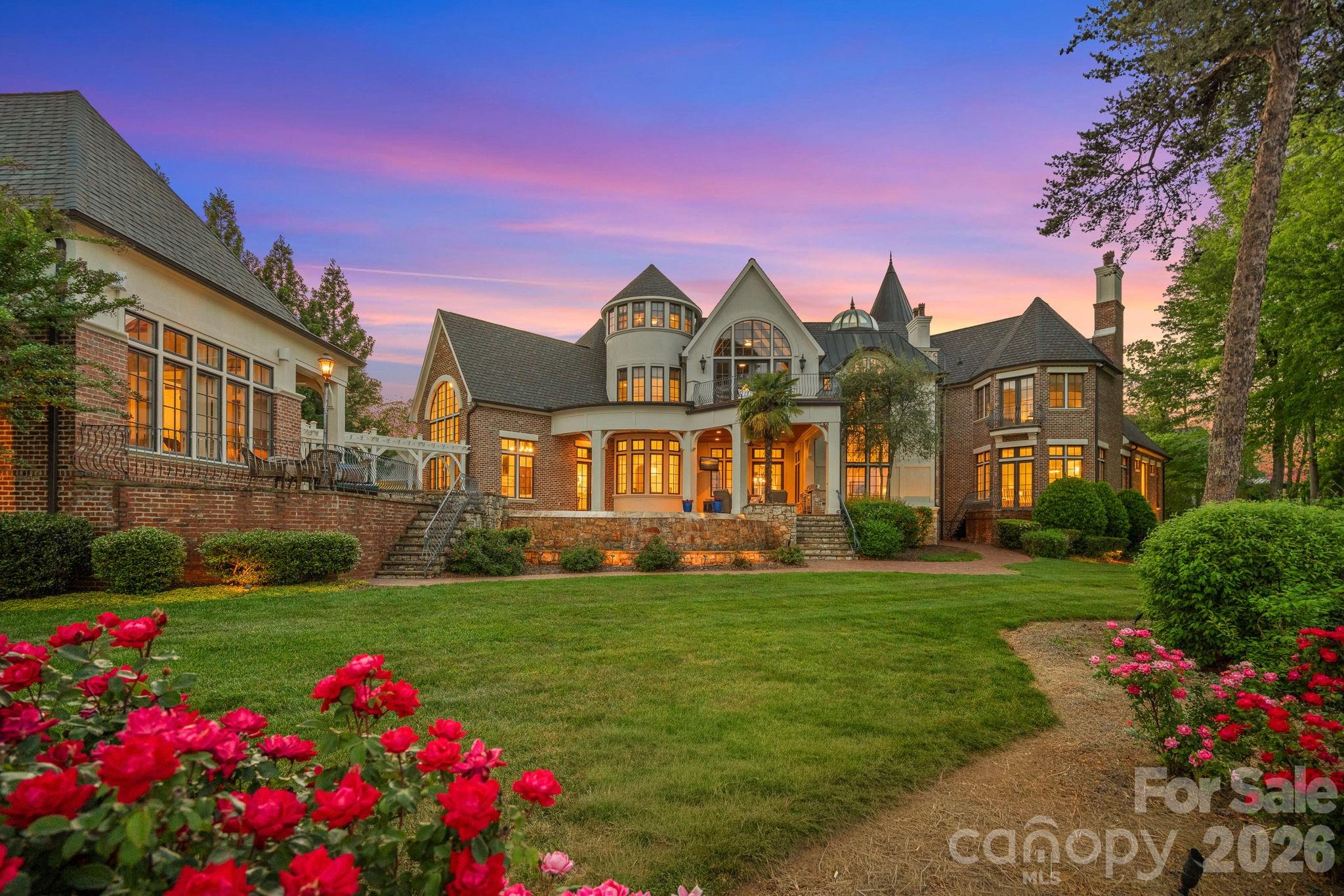 109 Conway Court — Mooresville