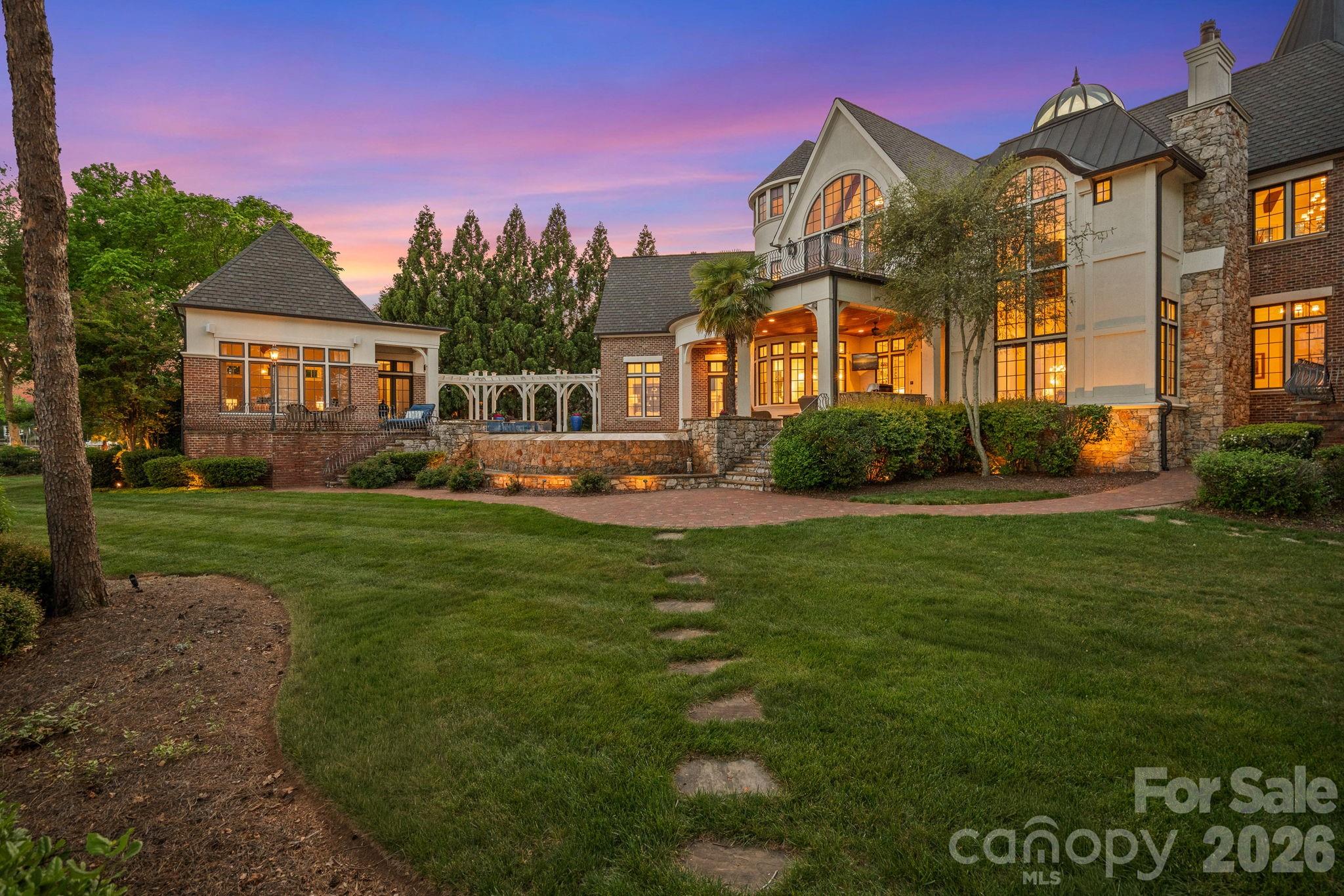 109 Conway Court — Mooresville