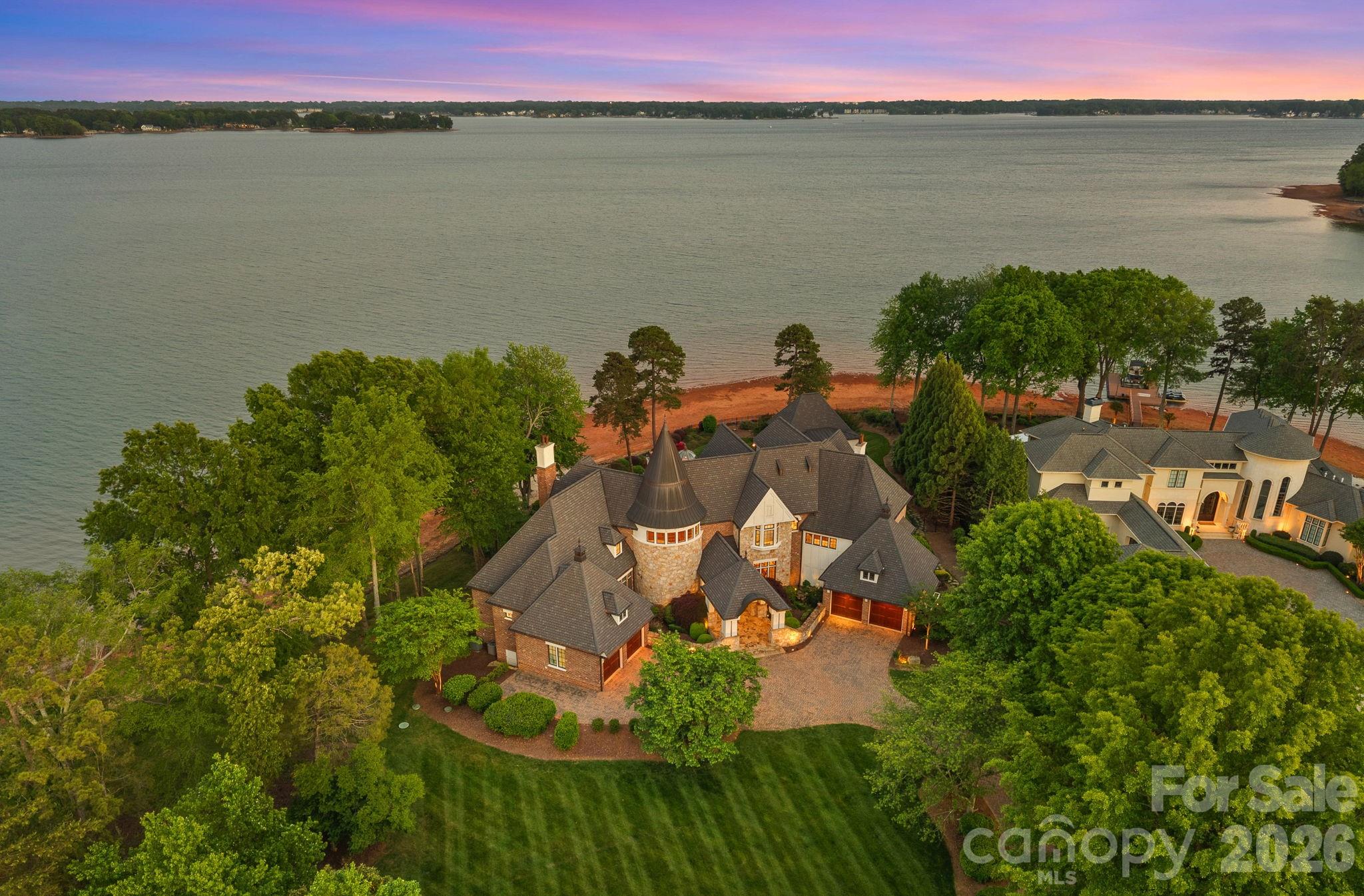 109 Conway Court — Mooresville