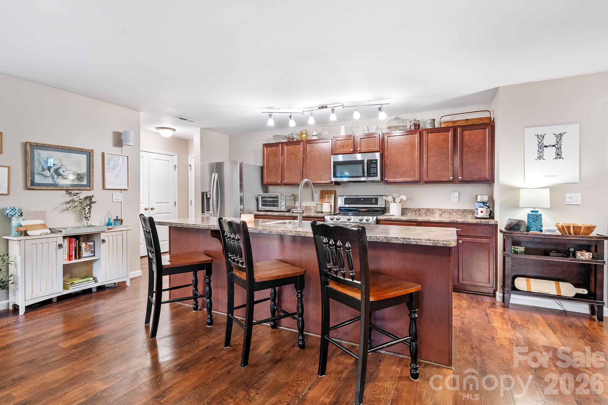 1631 Hooper Court — Charlotte