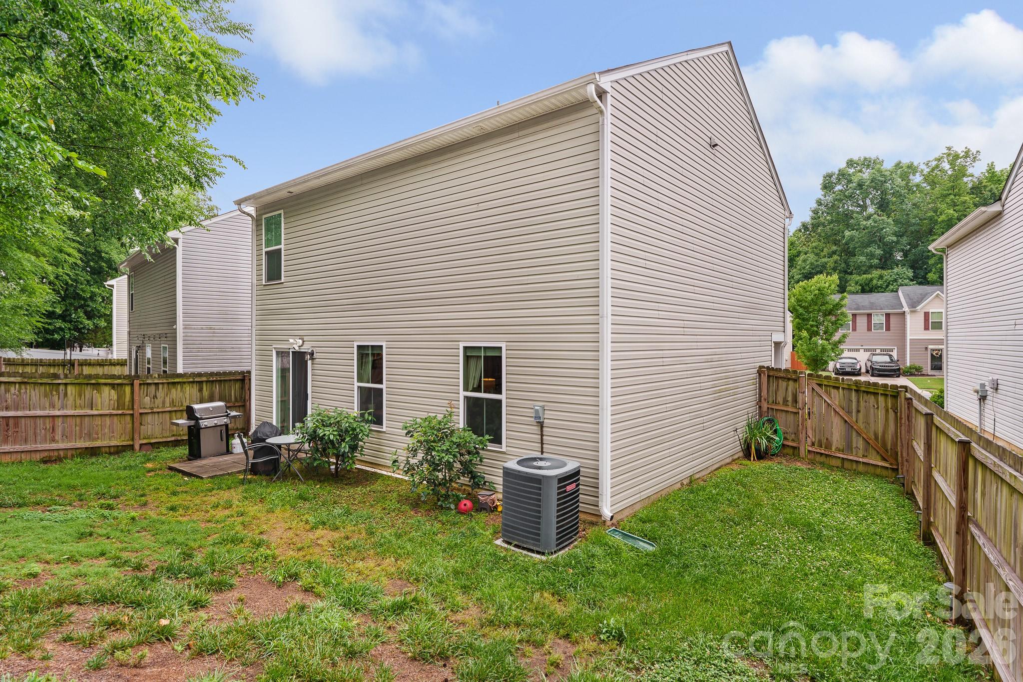 1631 Hooper Court — Charlotte