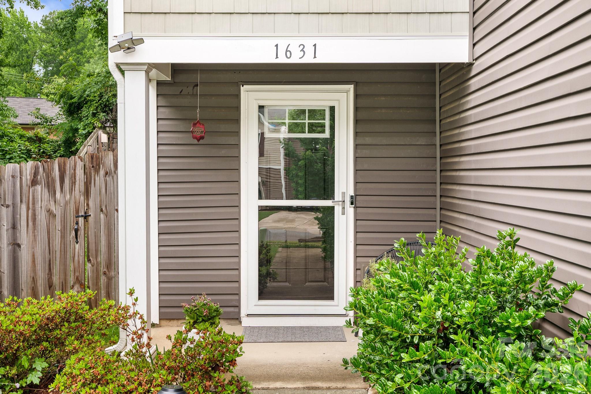 1631 Hooper Court — Charlotte