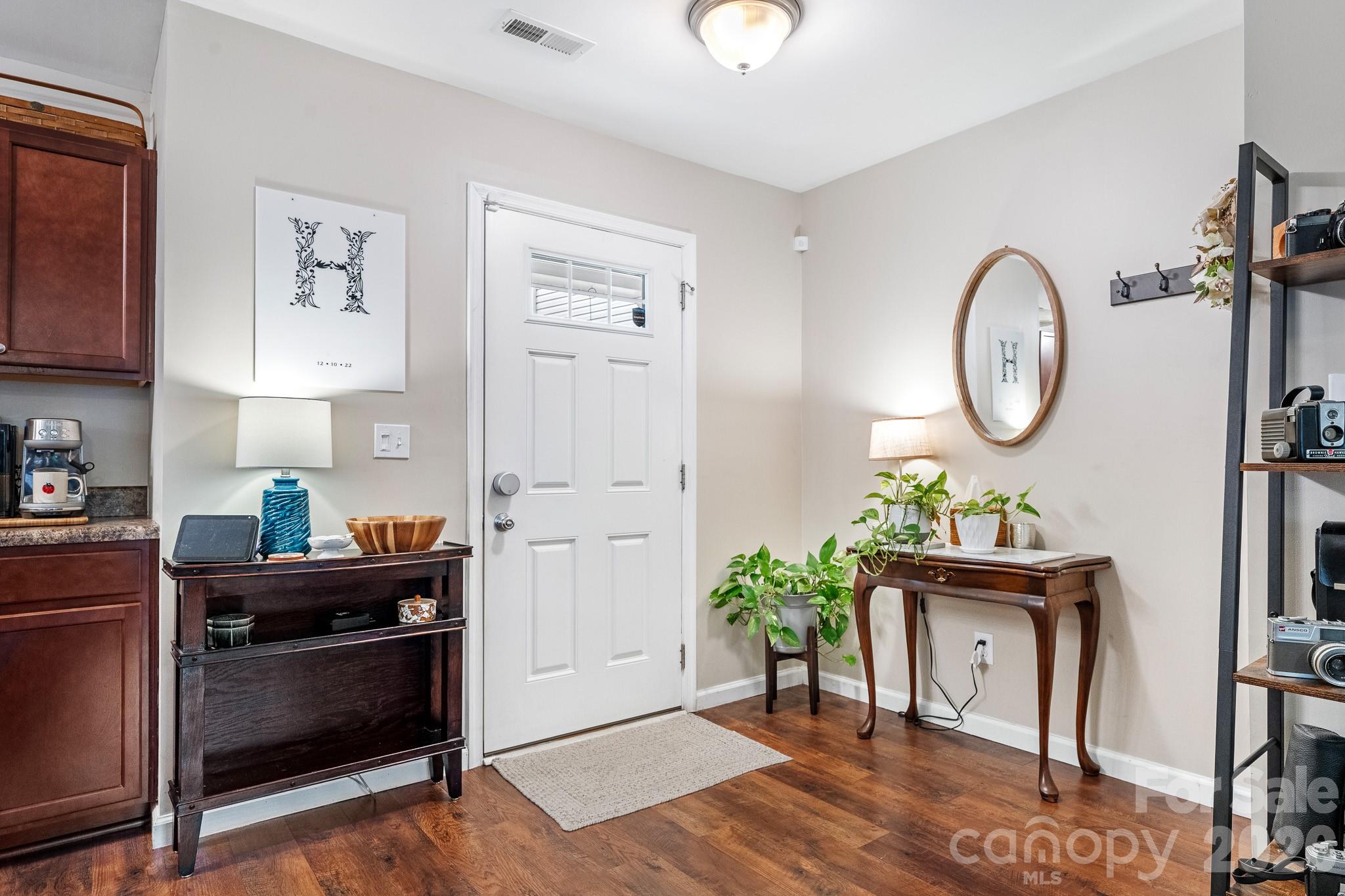 1631 Hooper Court — Charlotte
