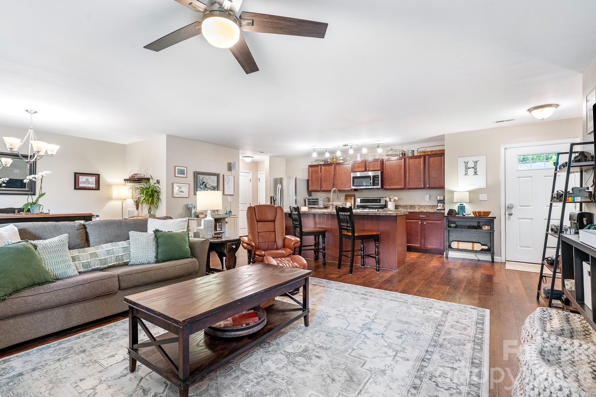1631 Hooper Court — Charlotte
