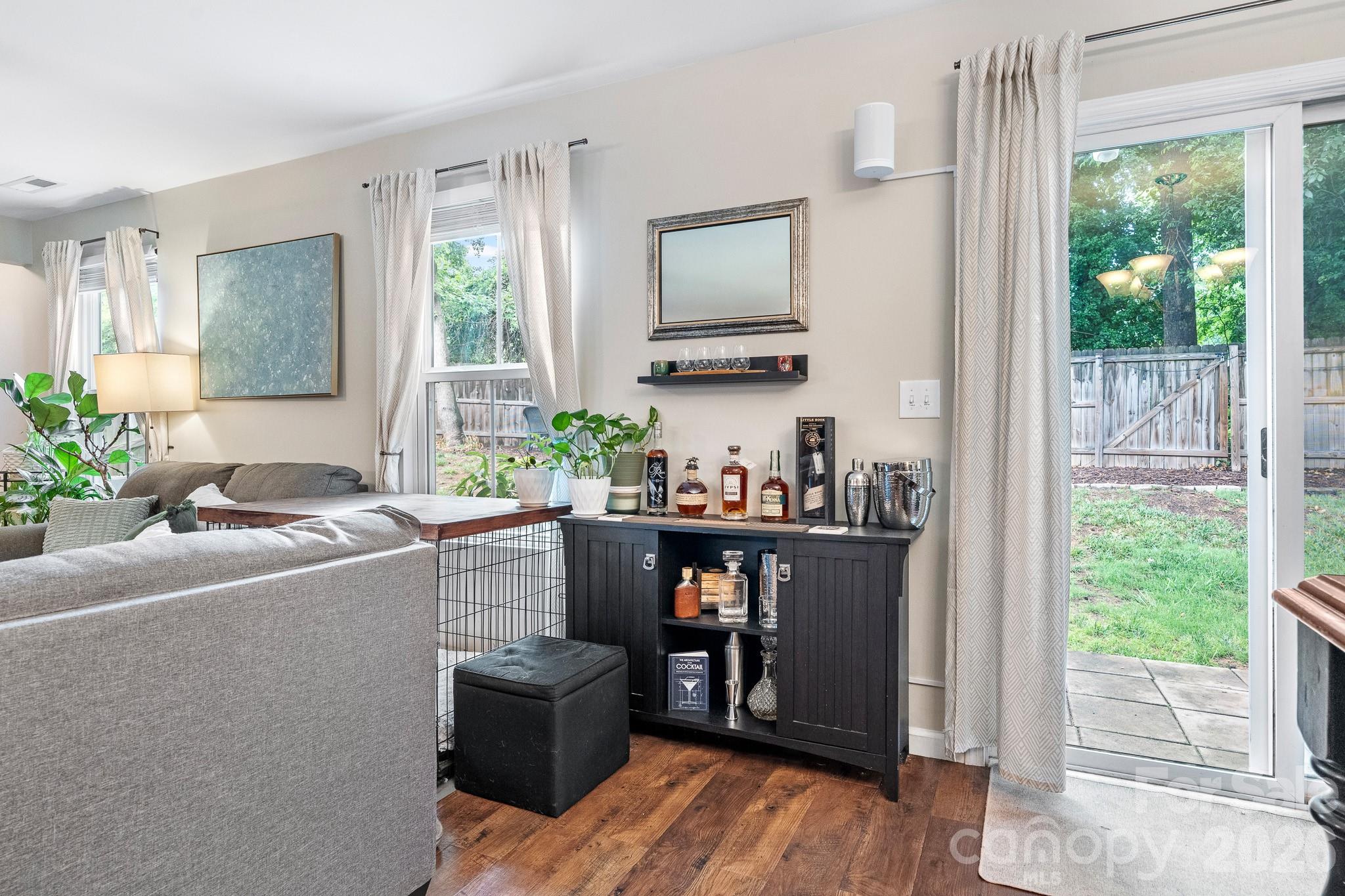 1631 Hooper Court — Charlotte