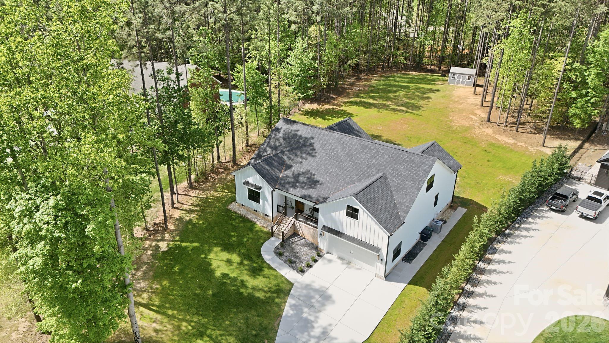 420 Stillwater Road — Troutman