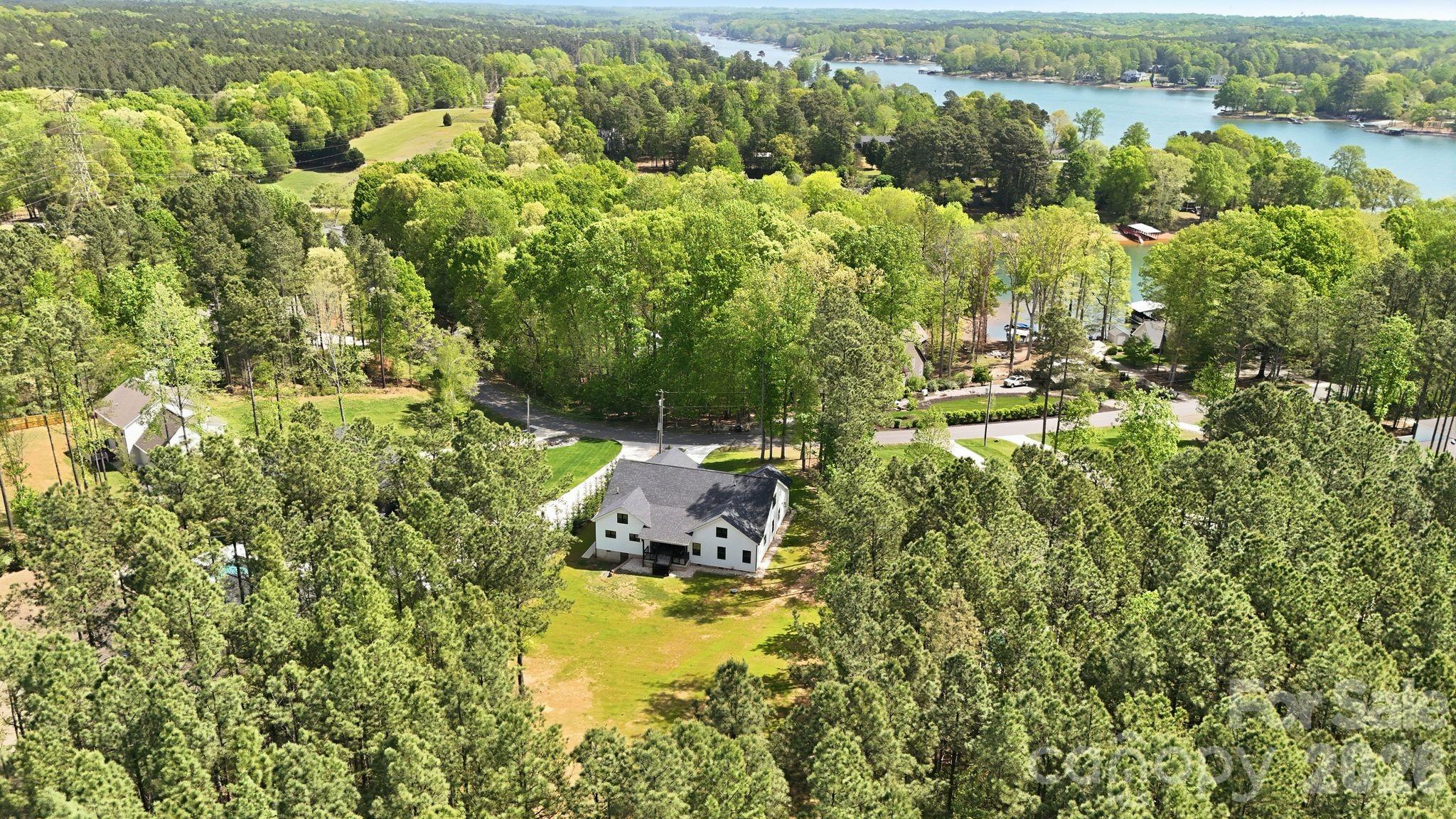 420 Stillwater Road — Troutman