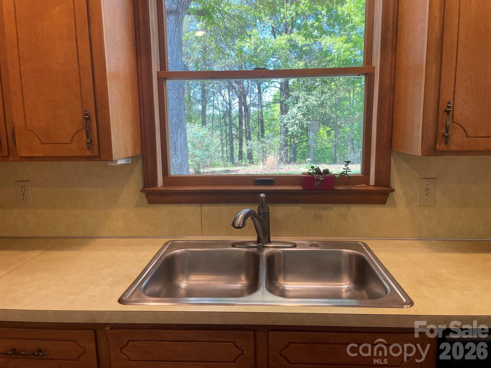 1320 Havenwood Drive — Morganton