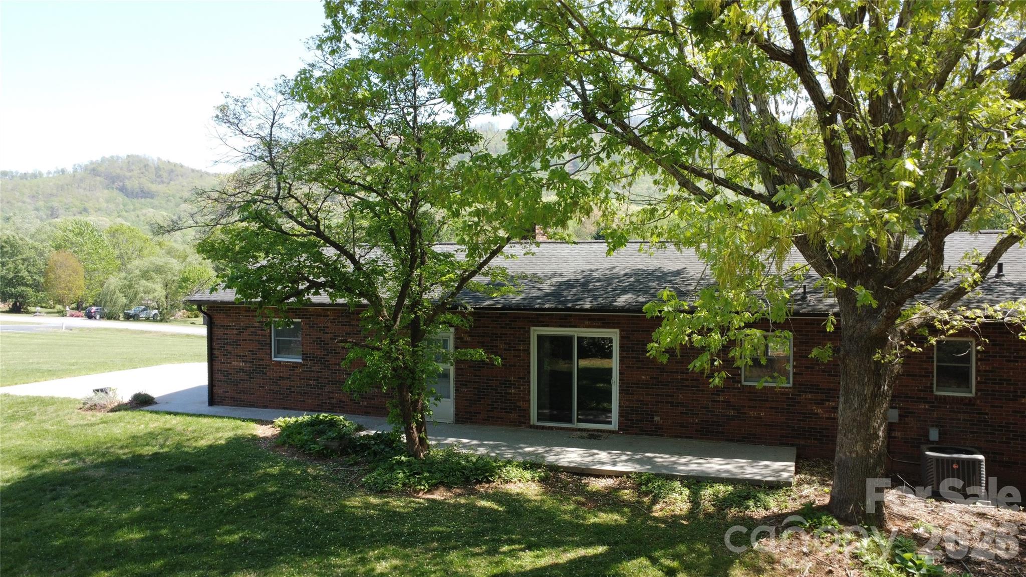 1320 Havenwood Drive — Morganton