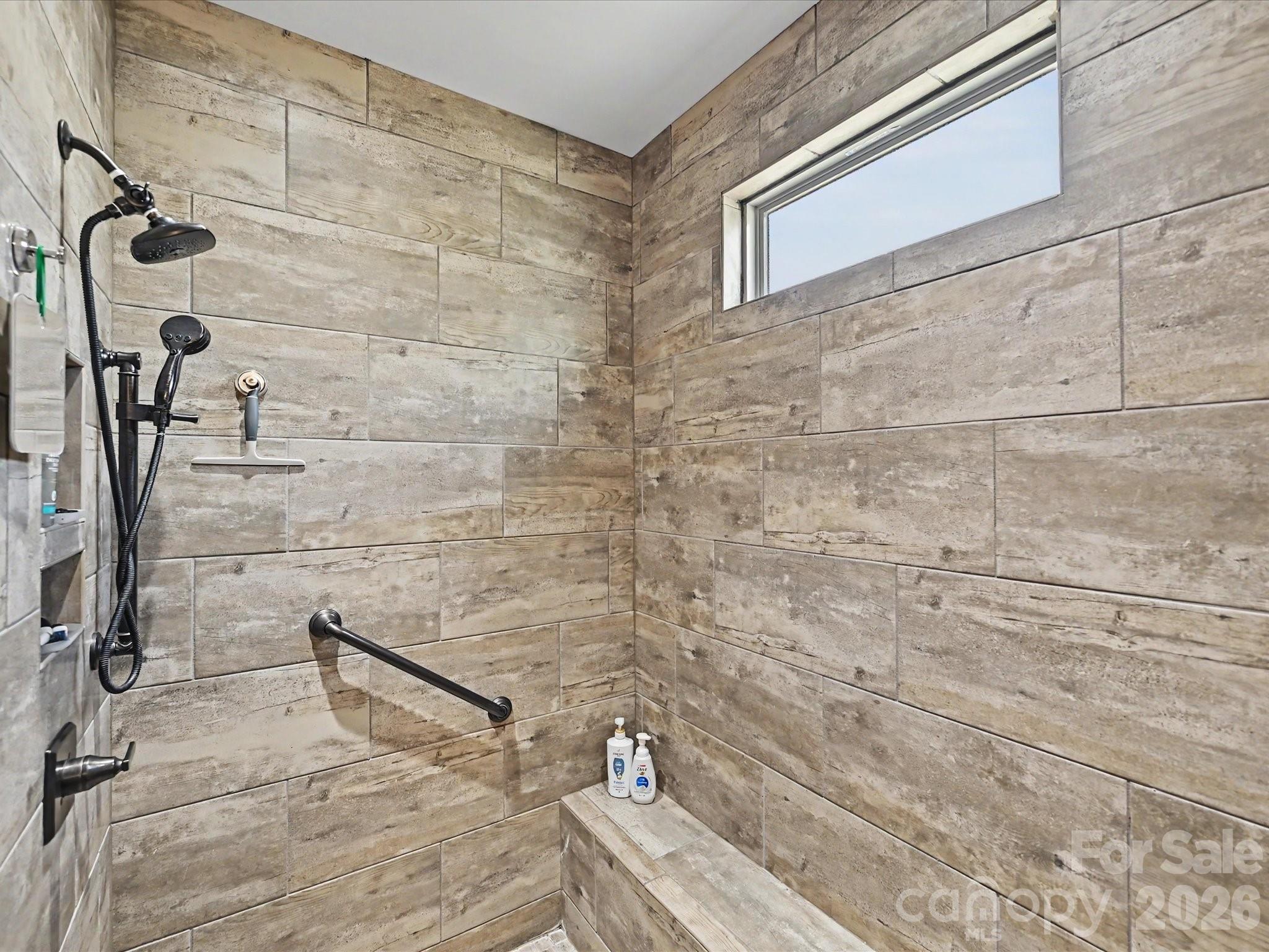 2202 Lincolnshire Lane — Wesley Chapel