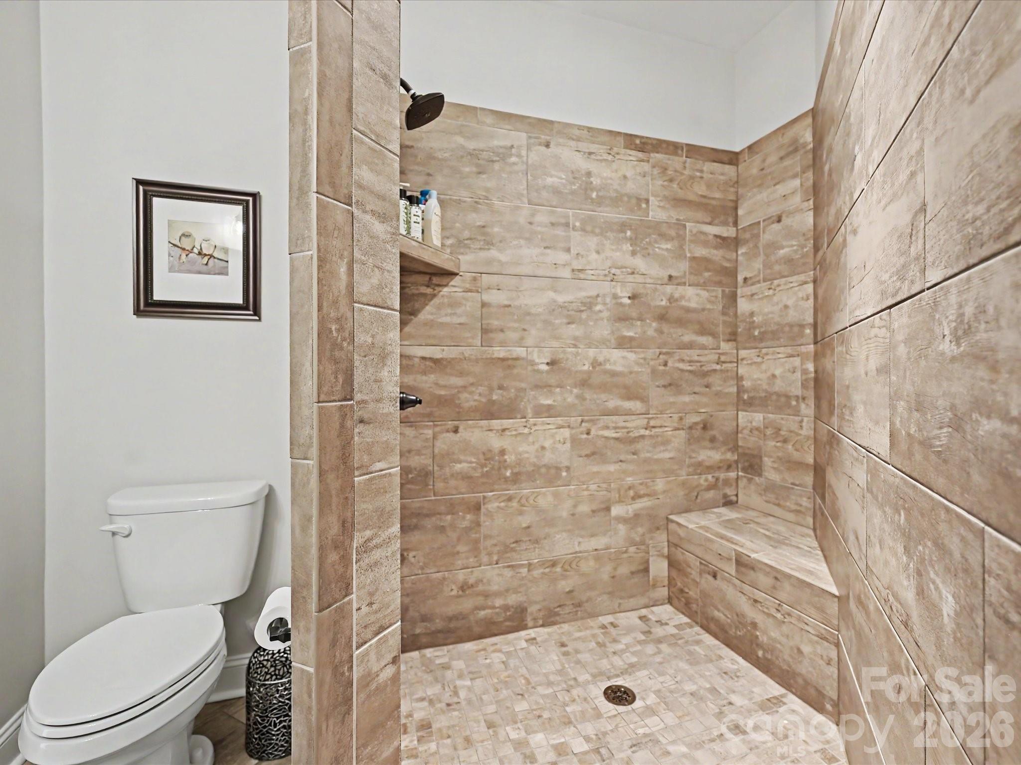 2202 Lincolnshire Lane — Wesley Chapel