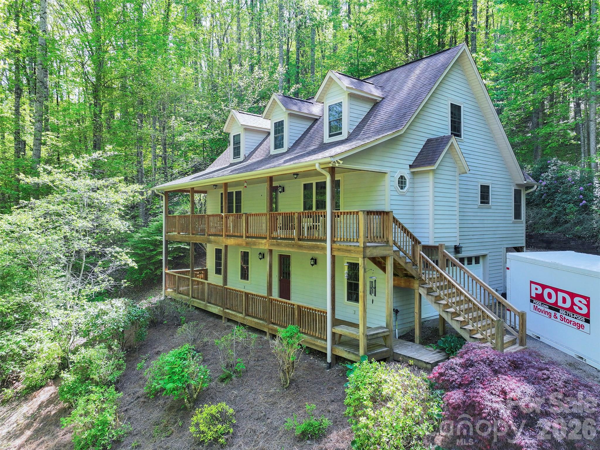 93 Streamside Drive — Waynesville