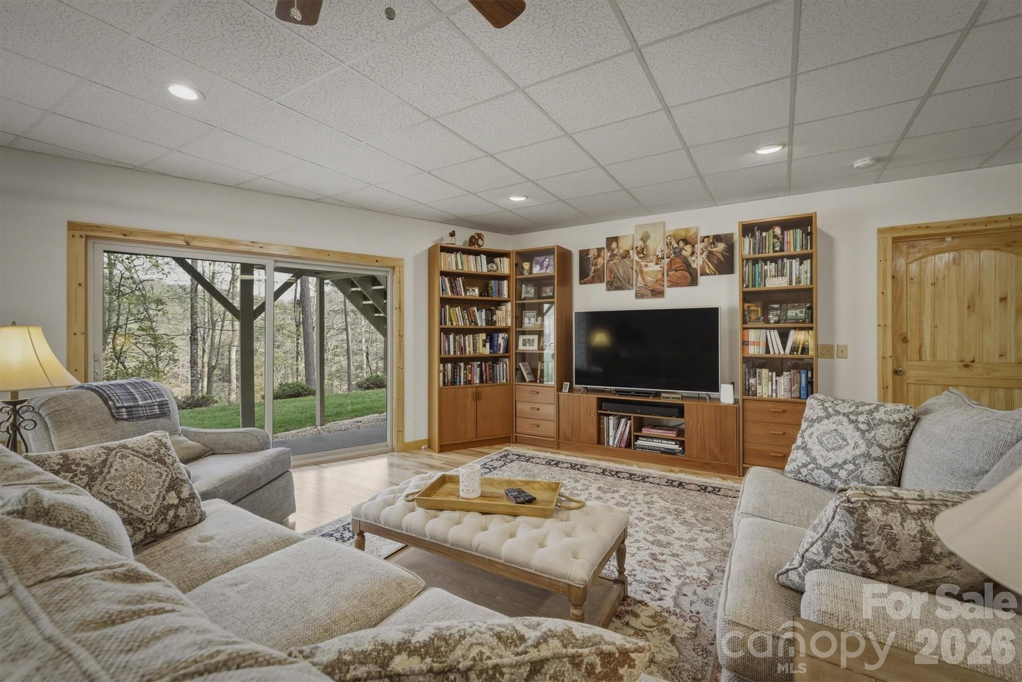 2224 W Paradise Harbor Drive — Connelly Springs