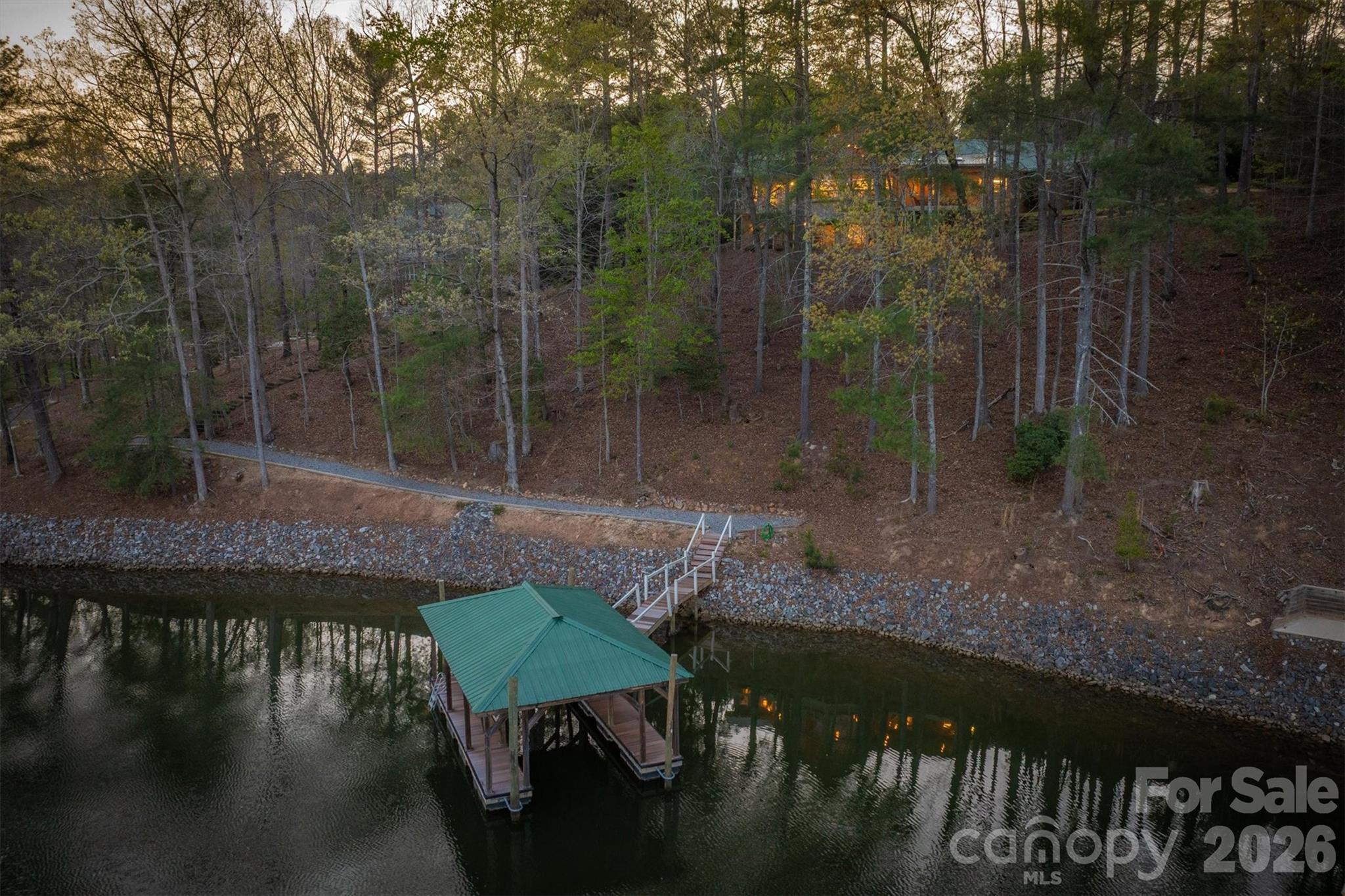2224 W Paradise Harbor Drive — Connelly Springs