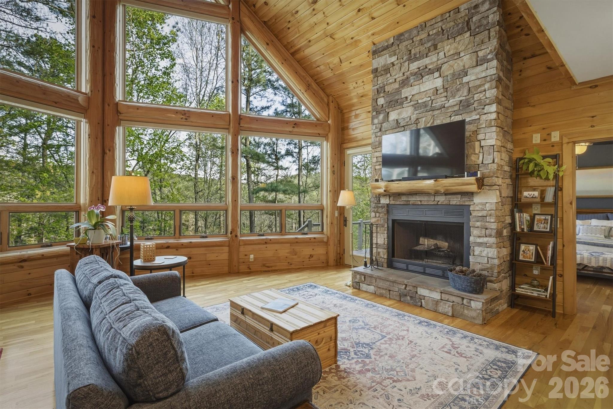 2224 W Paradise Harbor Drive — Connelly Springs