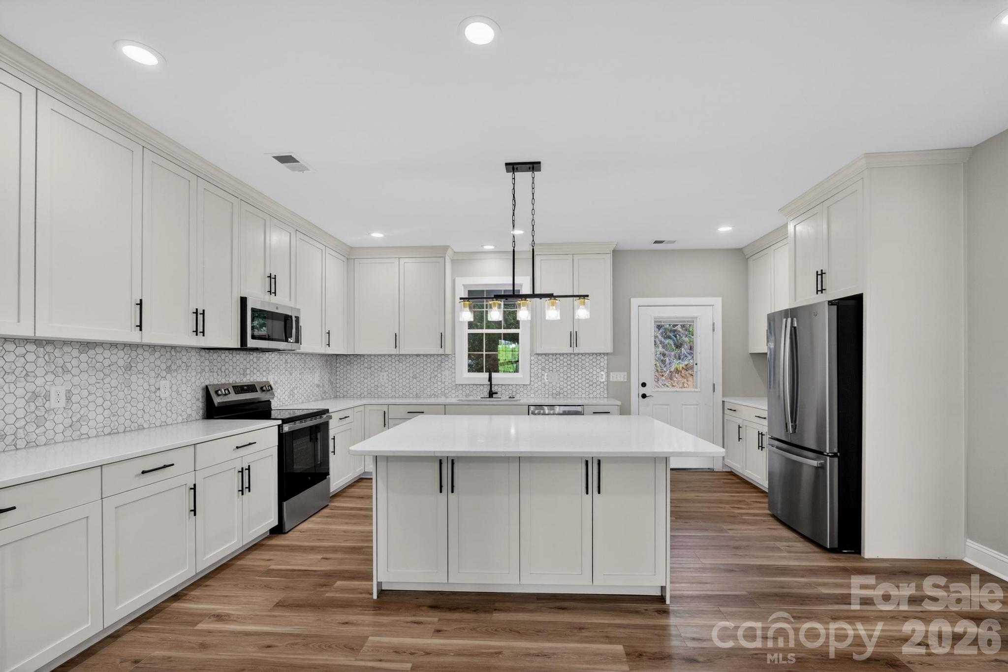 409 Huntington Woods Street #65 — Lenoir