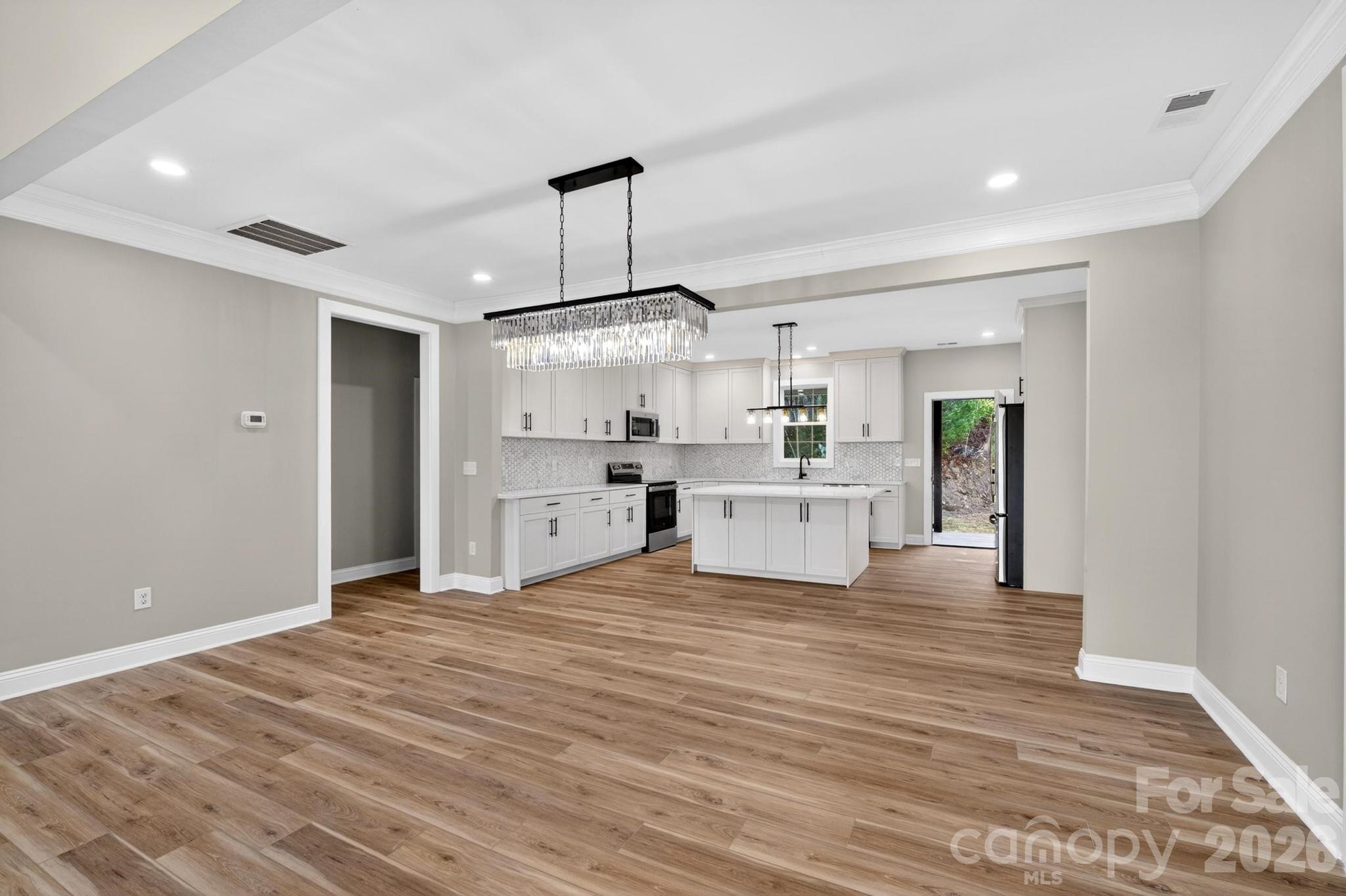 409 Huntington Woods Street #65 — Lenoir