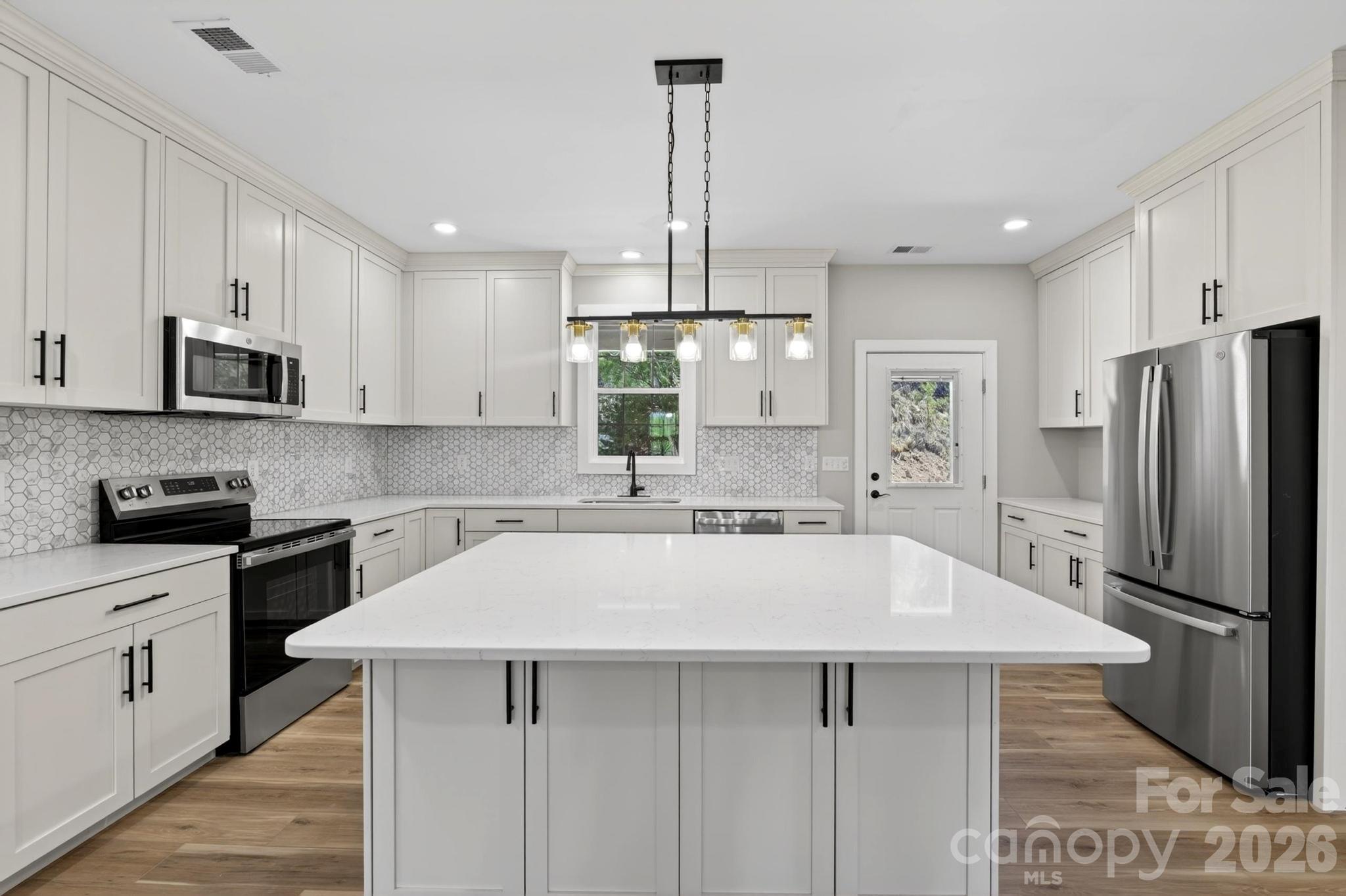409 Huntington Woods Street #65 — Lenoir
