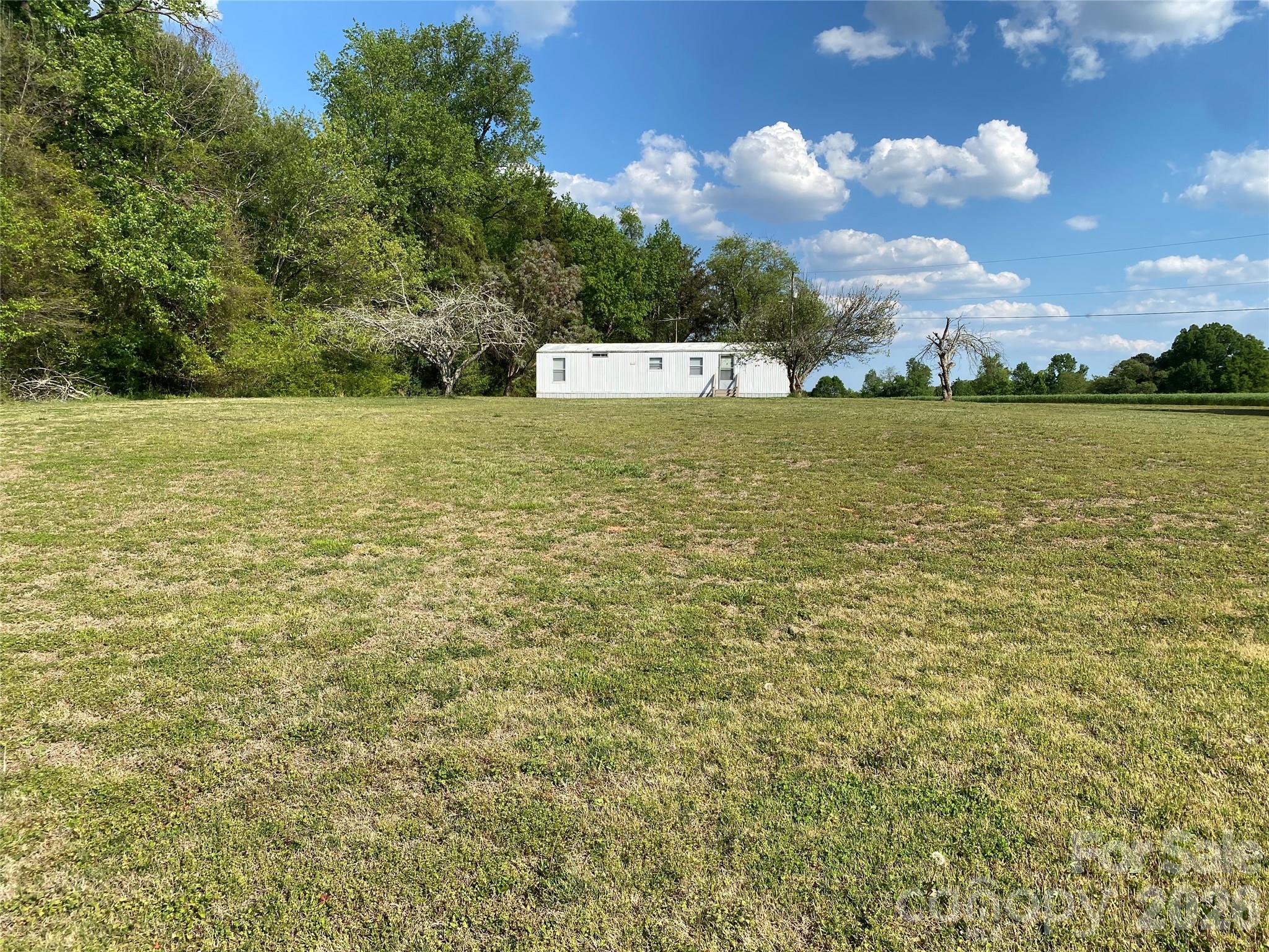 2930 Old Camden Road — Monroe