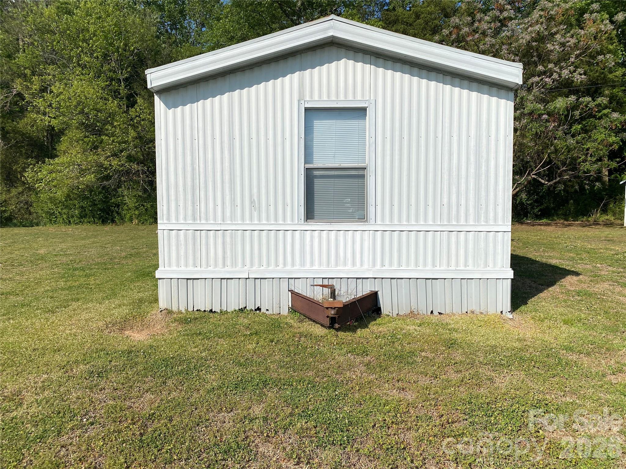 2930 Old Camden Road — Monroe