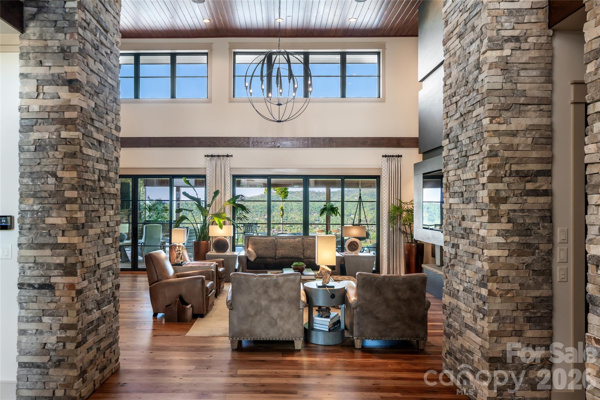 170 Bear View Road — Weaverville