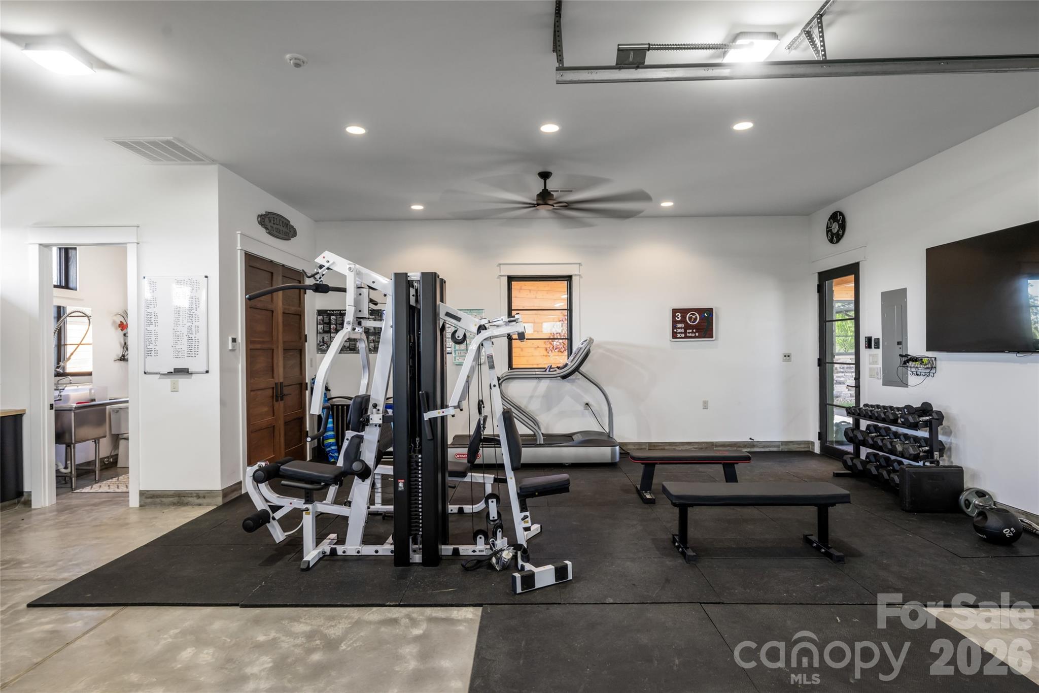 170 Bear View Road — Weaverville