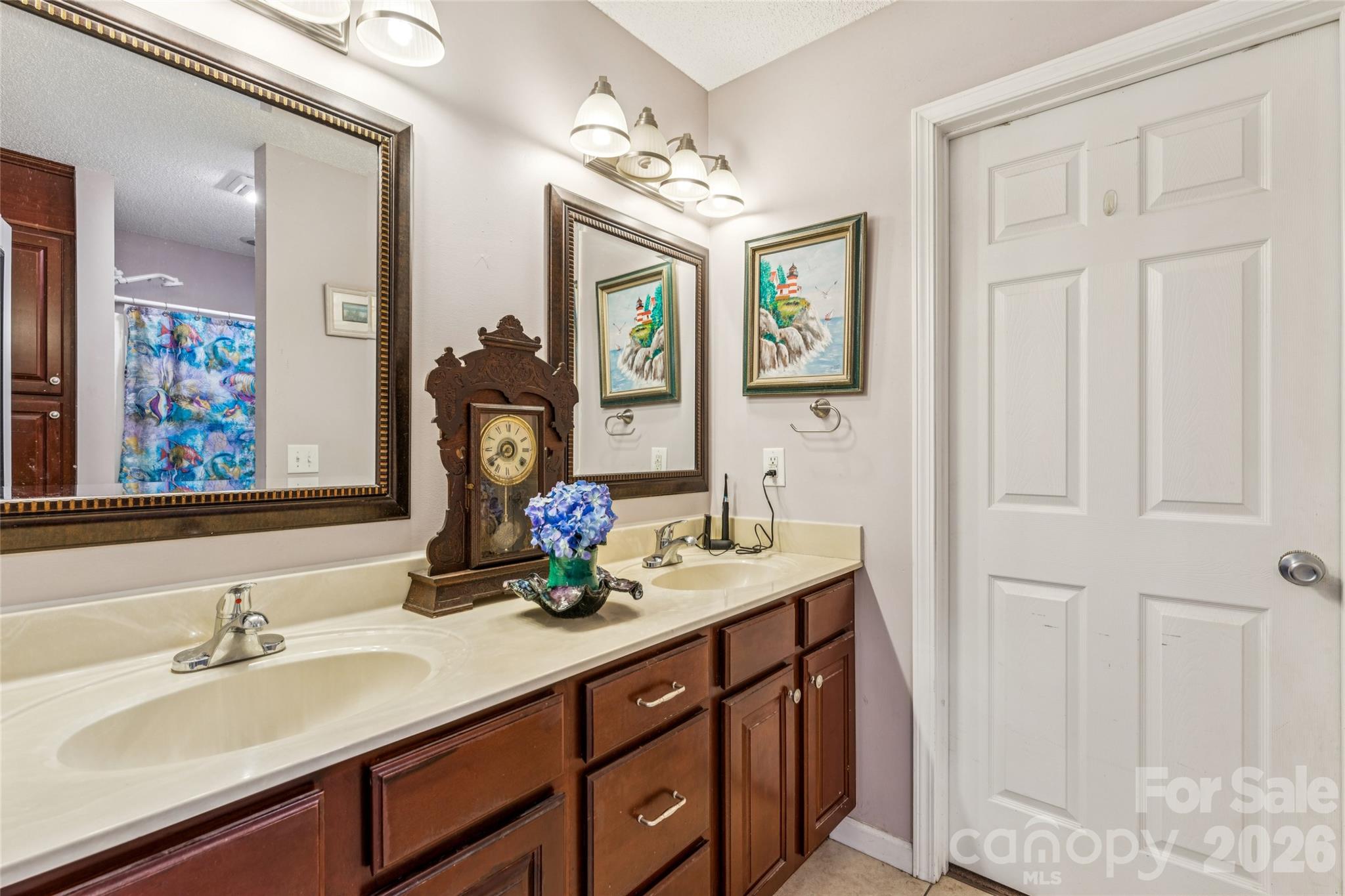 4 Miss Julia Way — Granite Falls