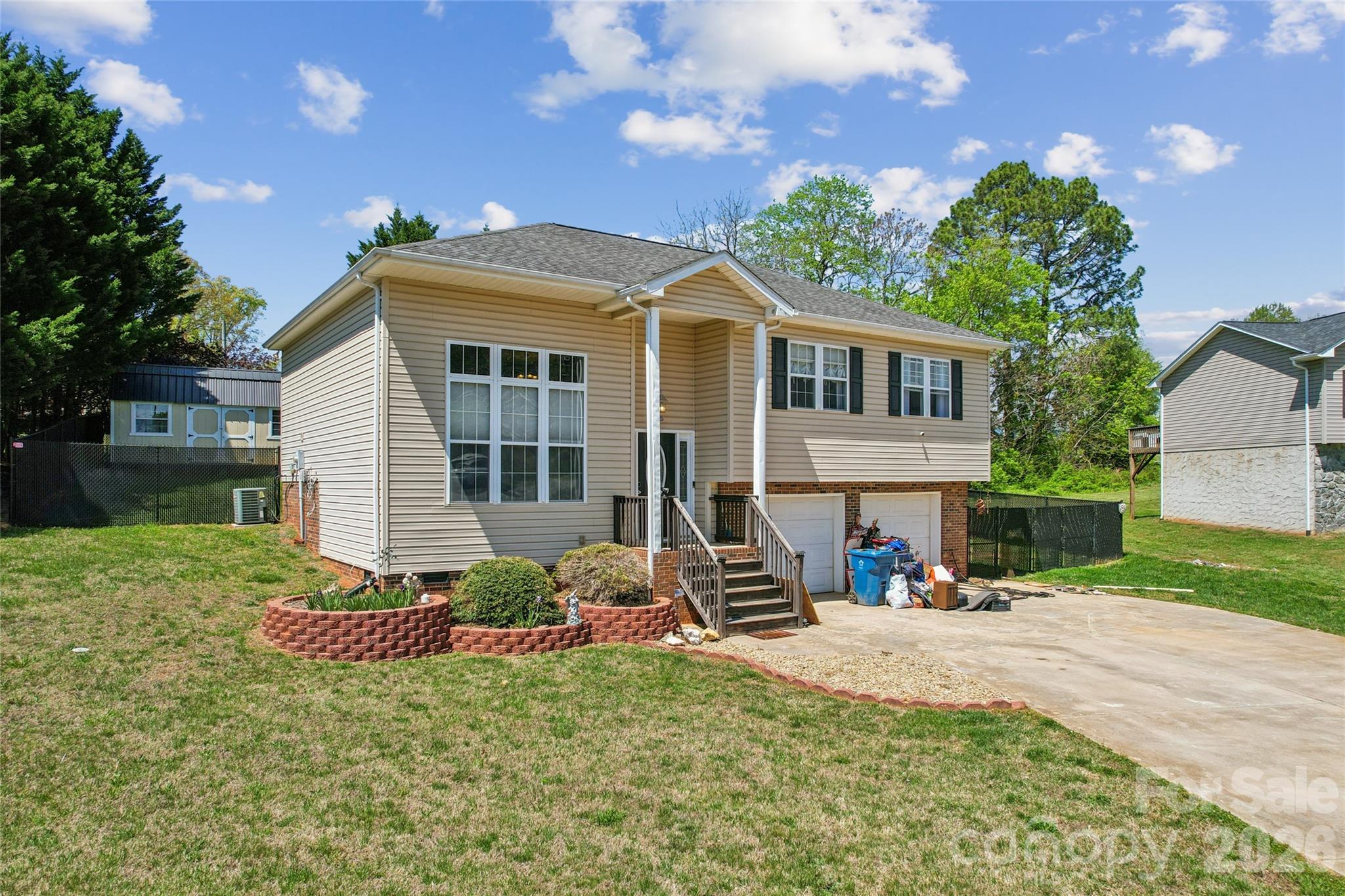 4 Miss Julia Way — Granite Falls