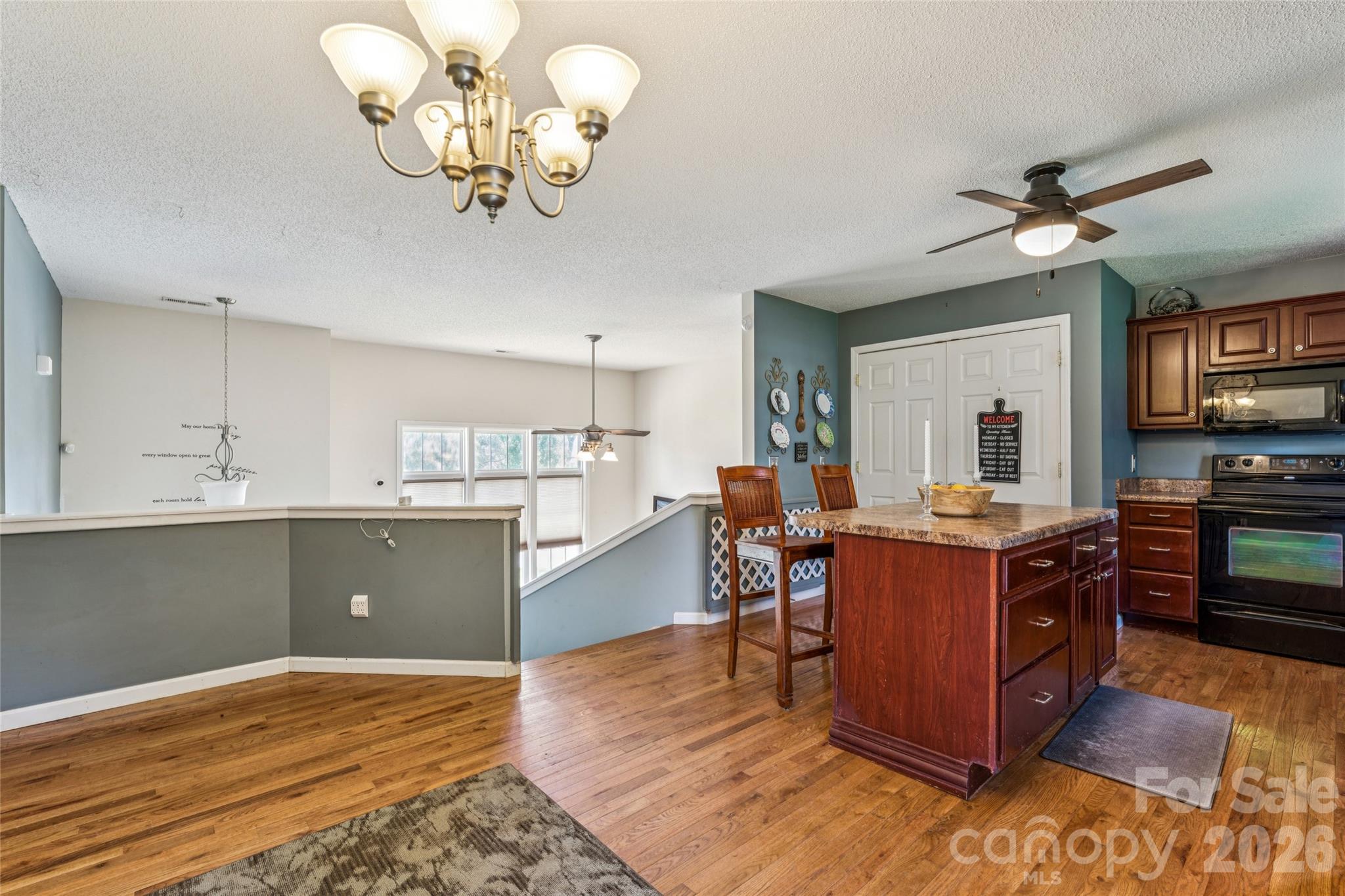 4 Miss Julia Way — Granite Falls