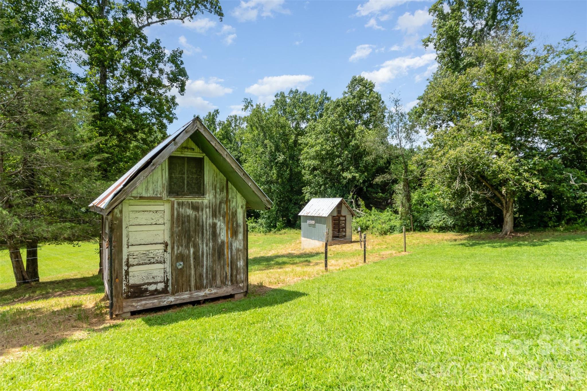1164 Bradford Mountain Road — Lenoir
