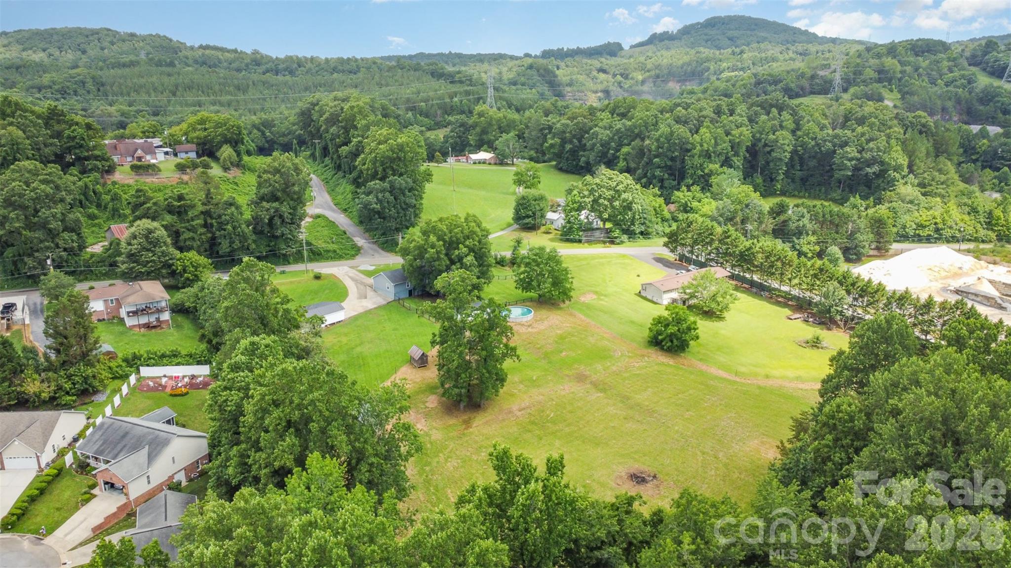 1164 Bradford Mountain Road — Lenoir