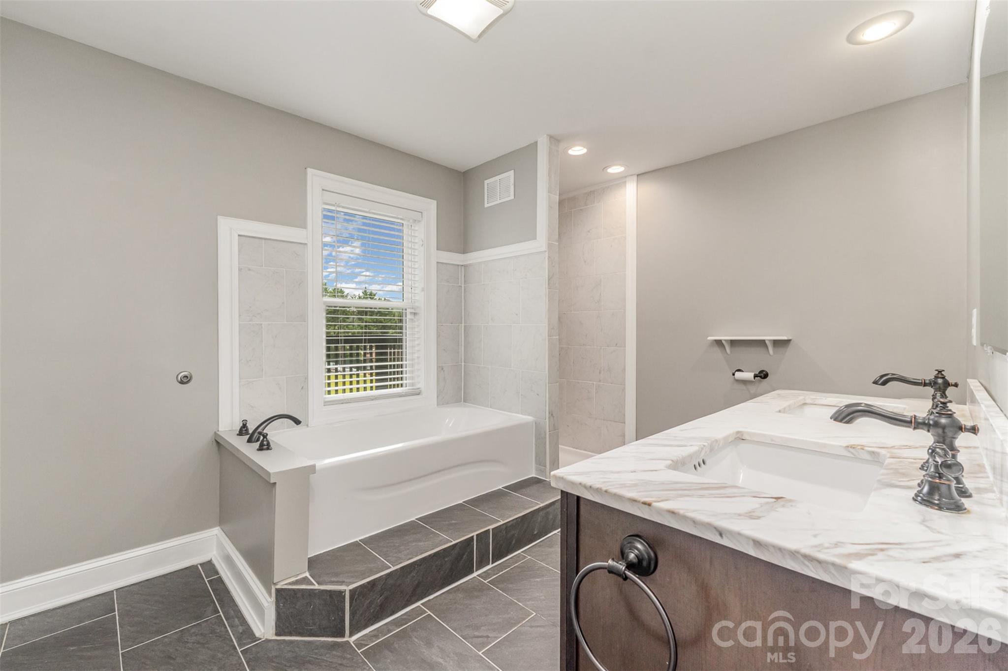 1164 Bradford Mountain Road — Lenoir