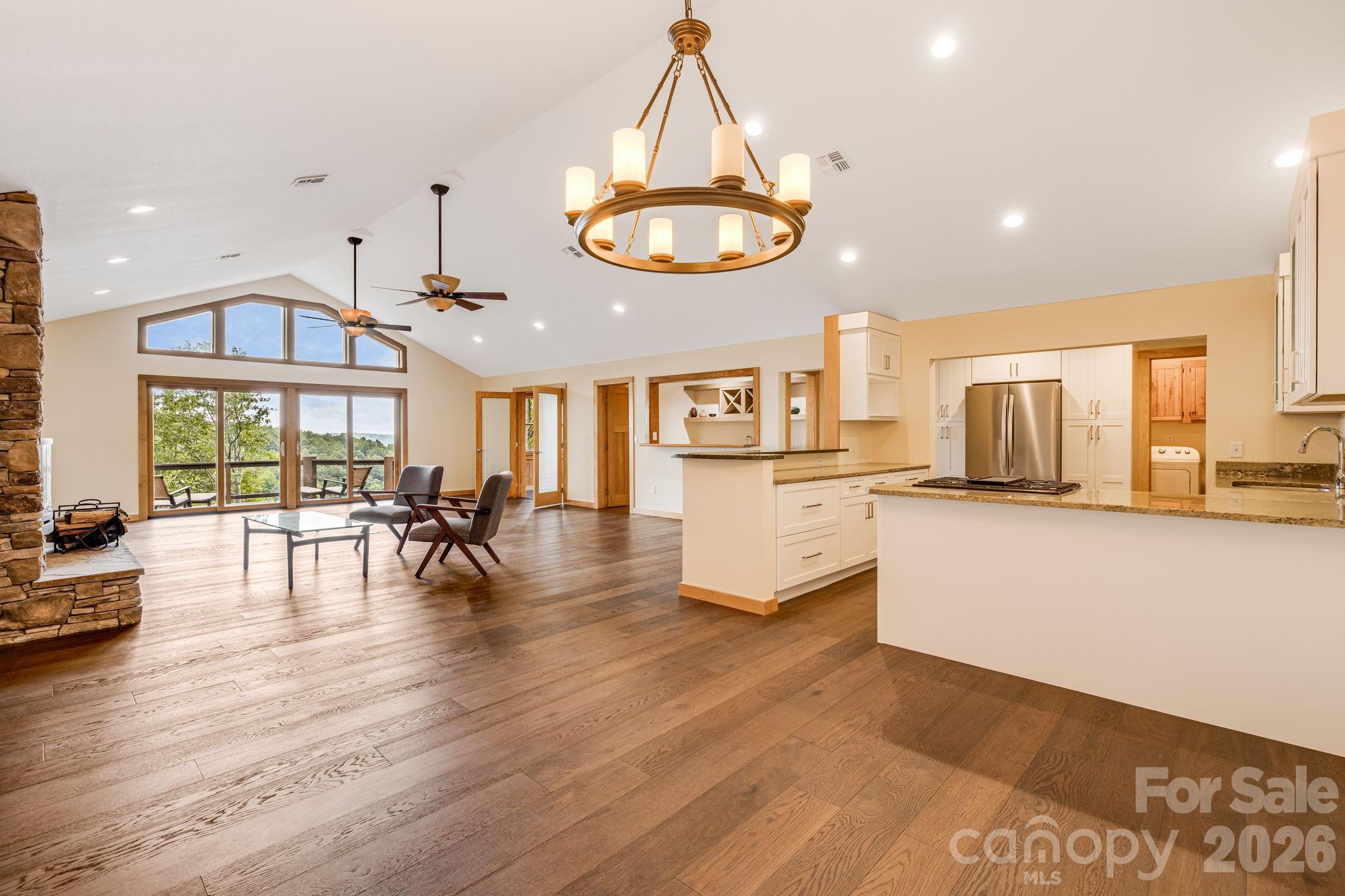 55 Glade Lane — Black Mountain