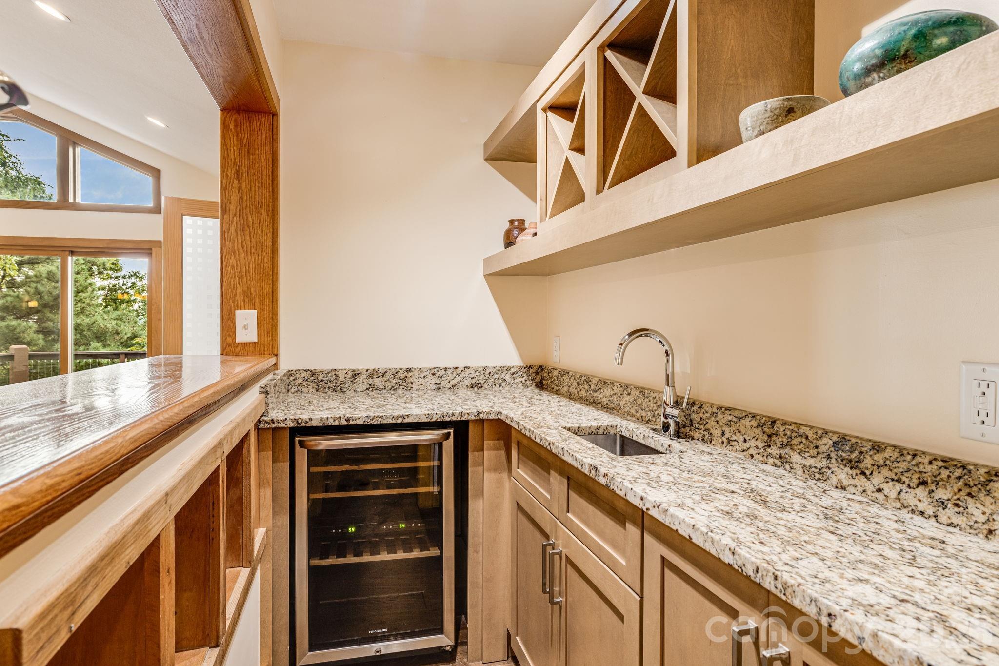 55 Glade Lane — Black Mountain