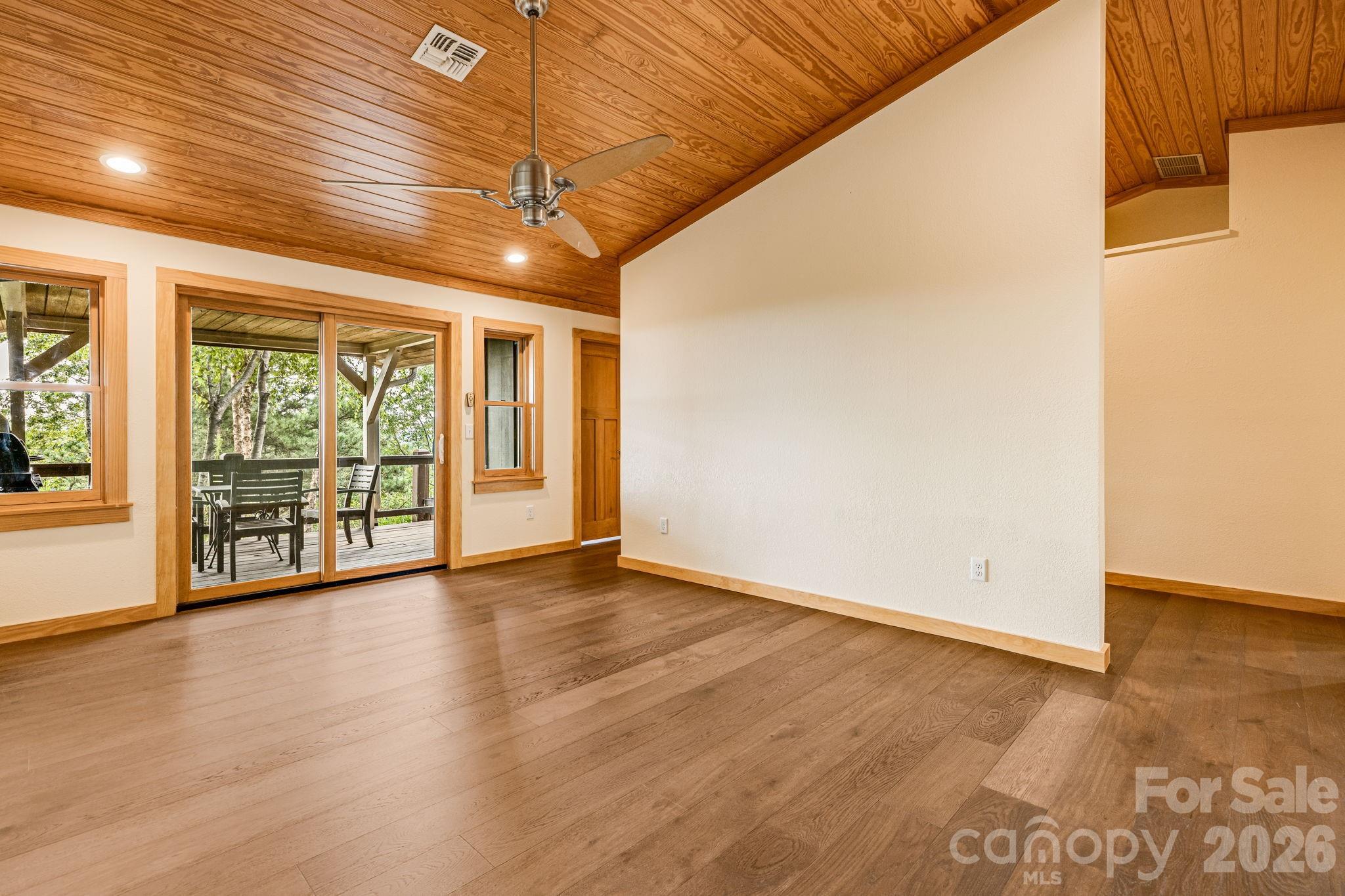 55 Glade Lane — Black Mountain