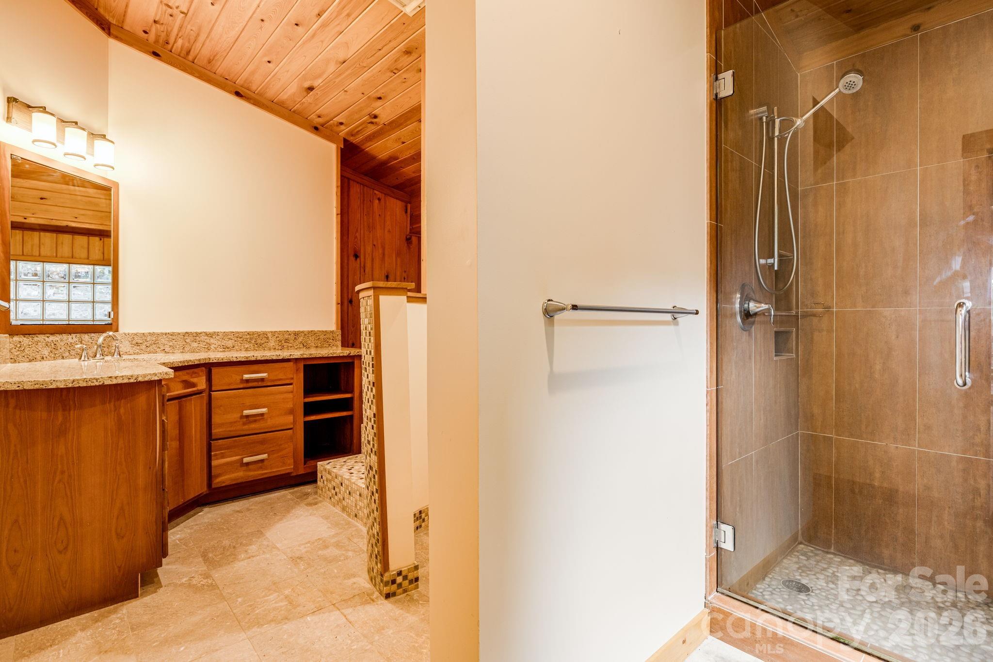 55 Glade Lane — Black Mountain