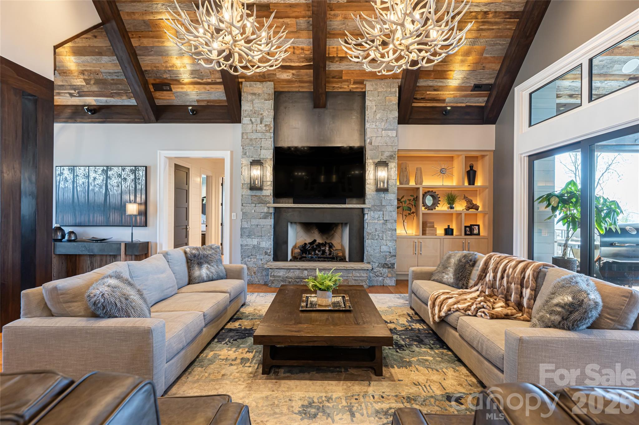 154 Bear View Road — Weaverville