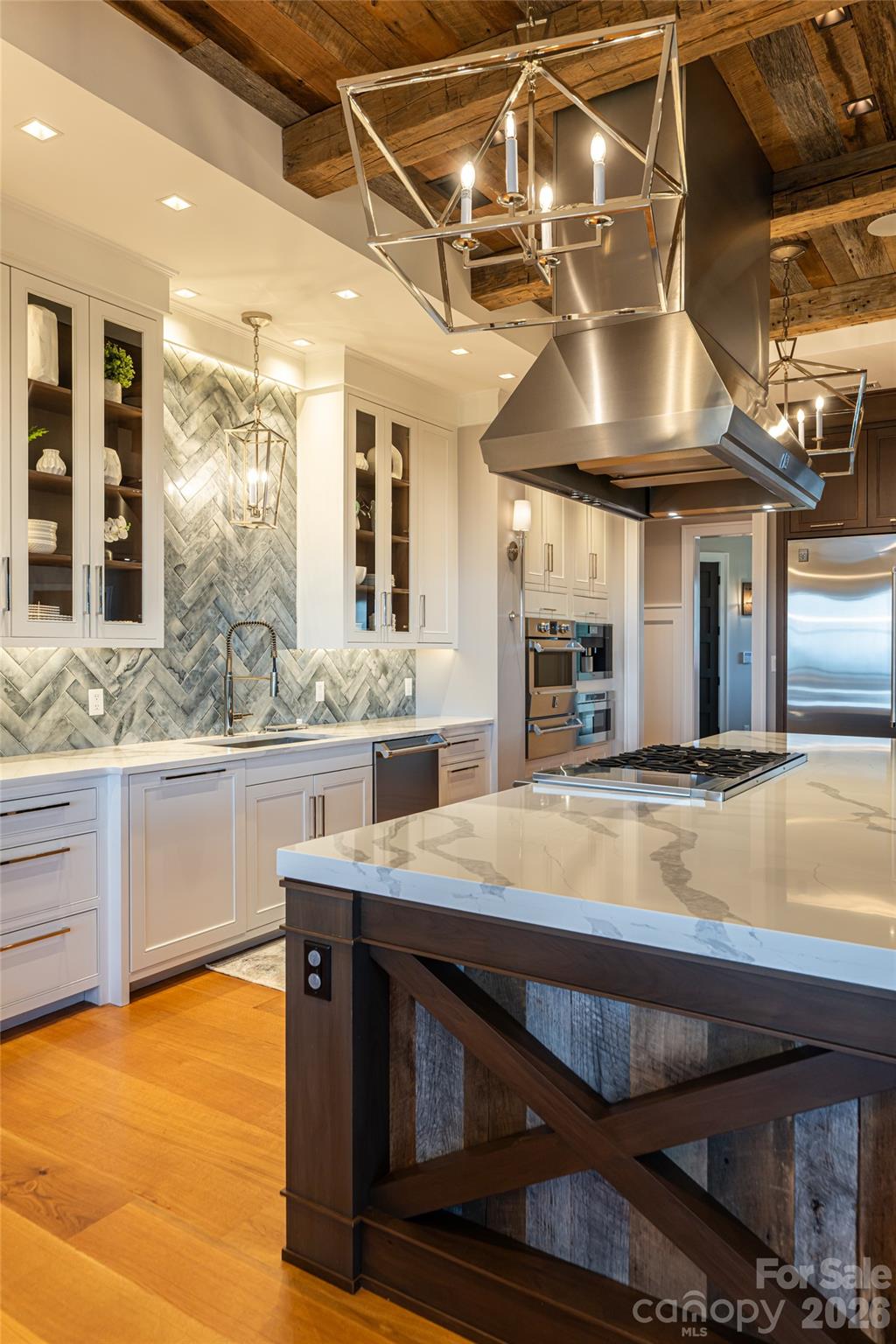 154 Bear View Road — Weaverville